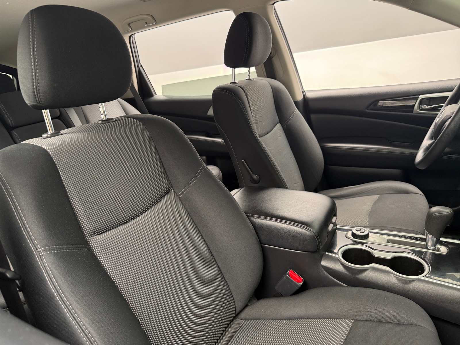Thumbnail: 2019 Nissan Pathfinder - 2