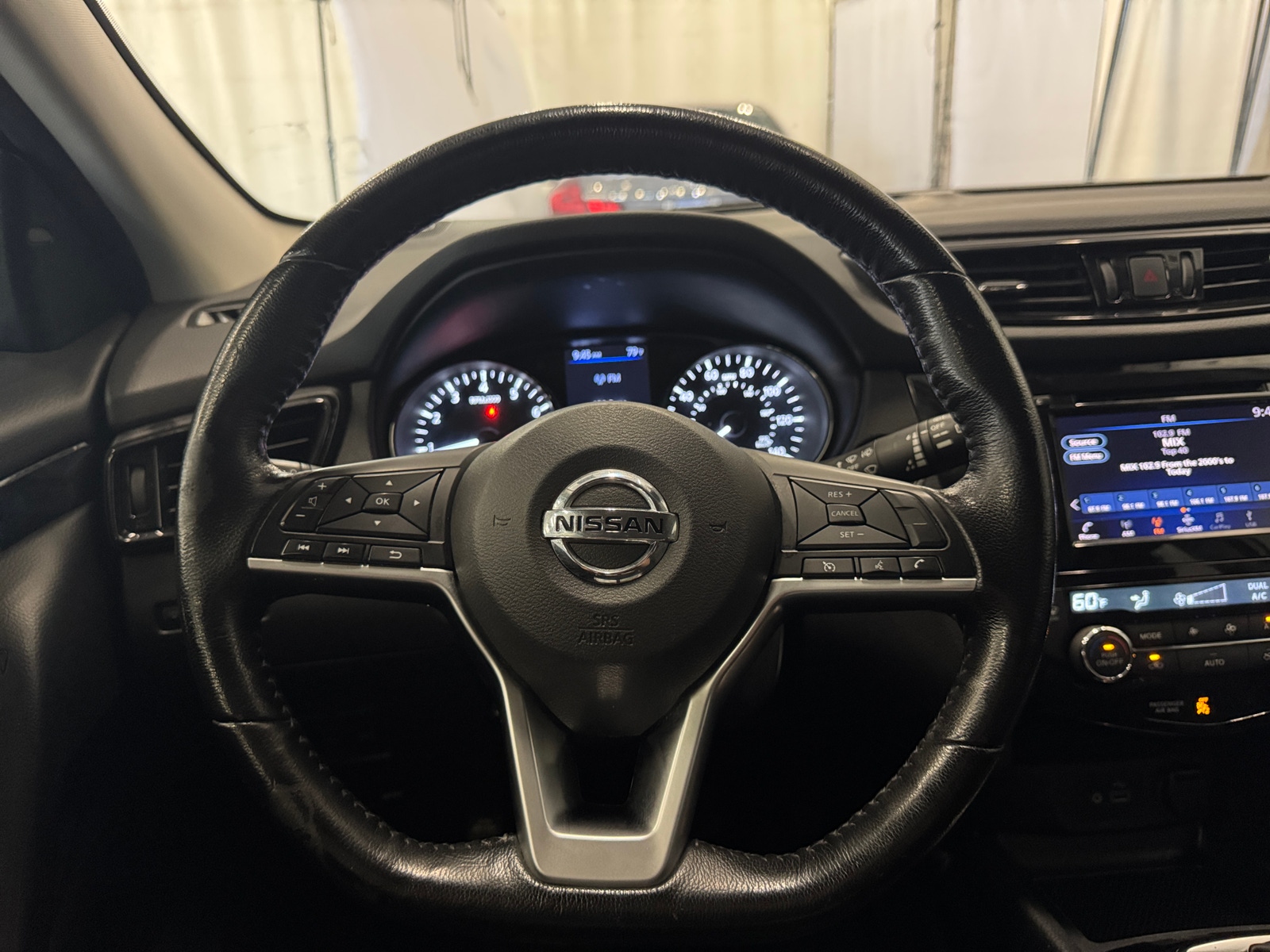 Thumbnail: 2021 Nissan Rogue Sport - 5