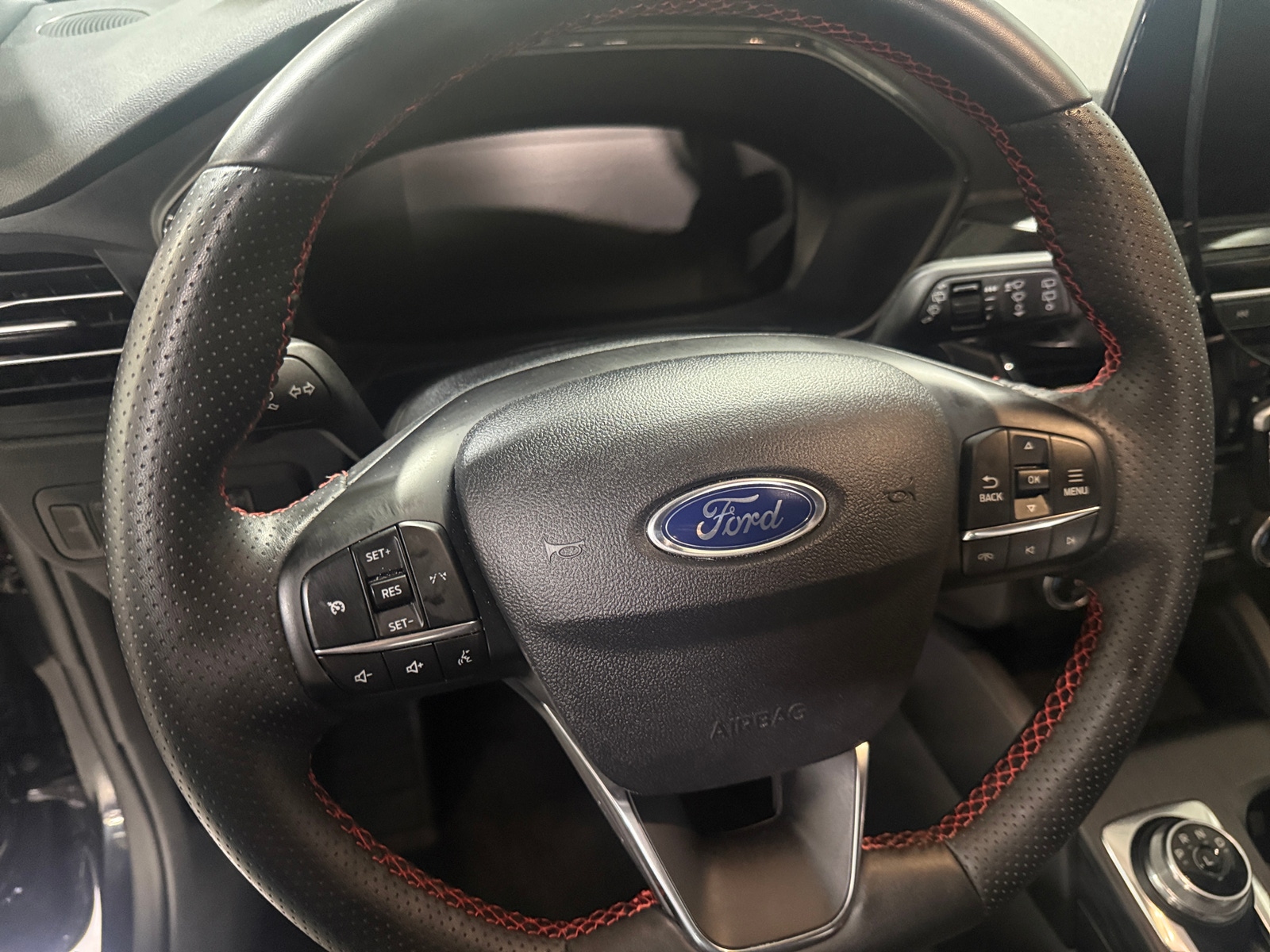 Thumbnail: 2025 Ford Escape - 5