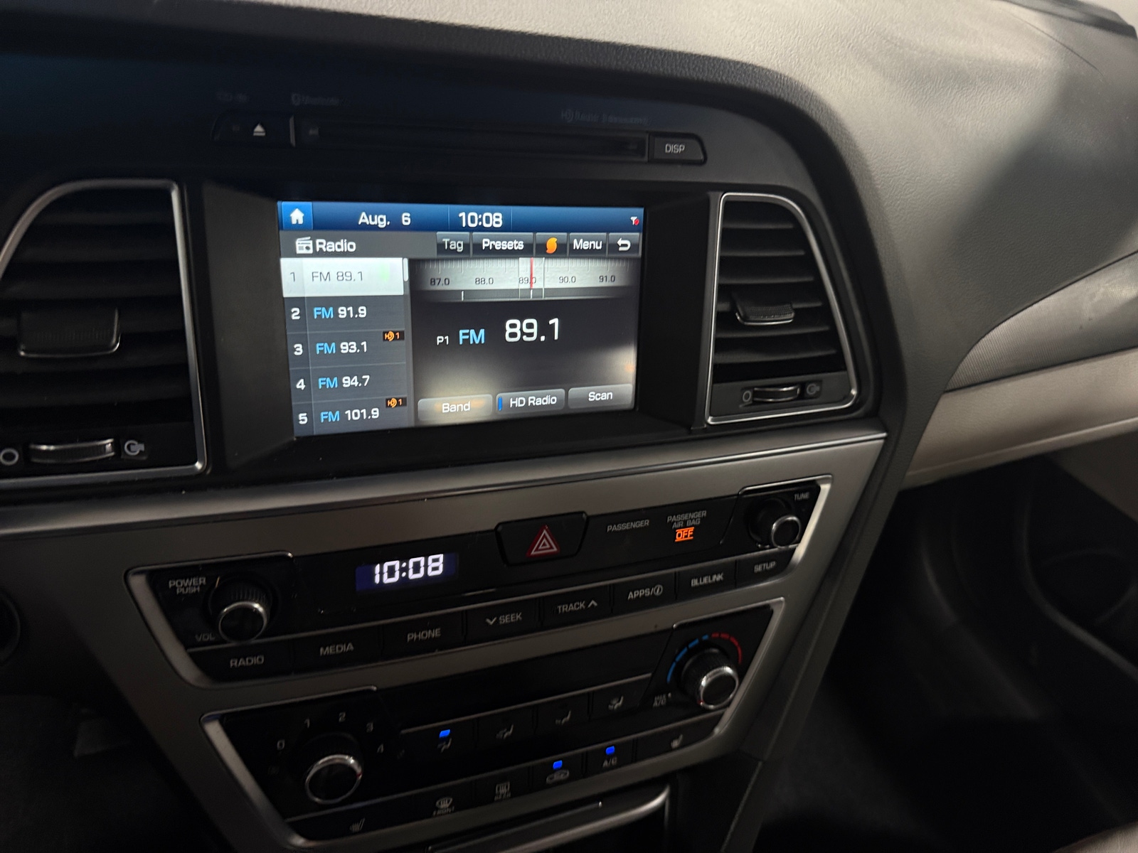 Thumbnail: 2016 Hyundai Sonata - 4