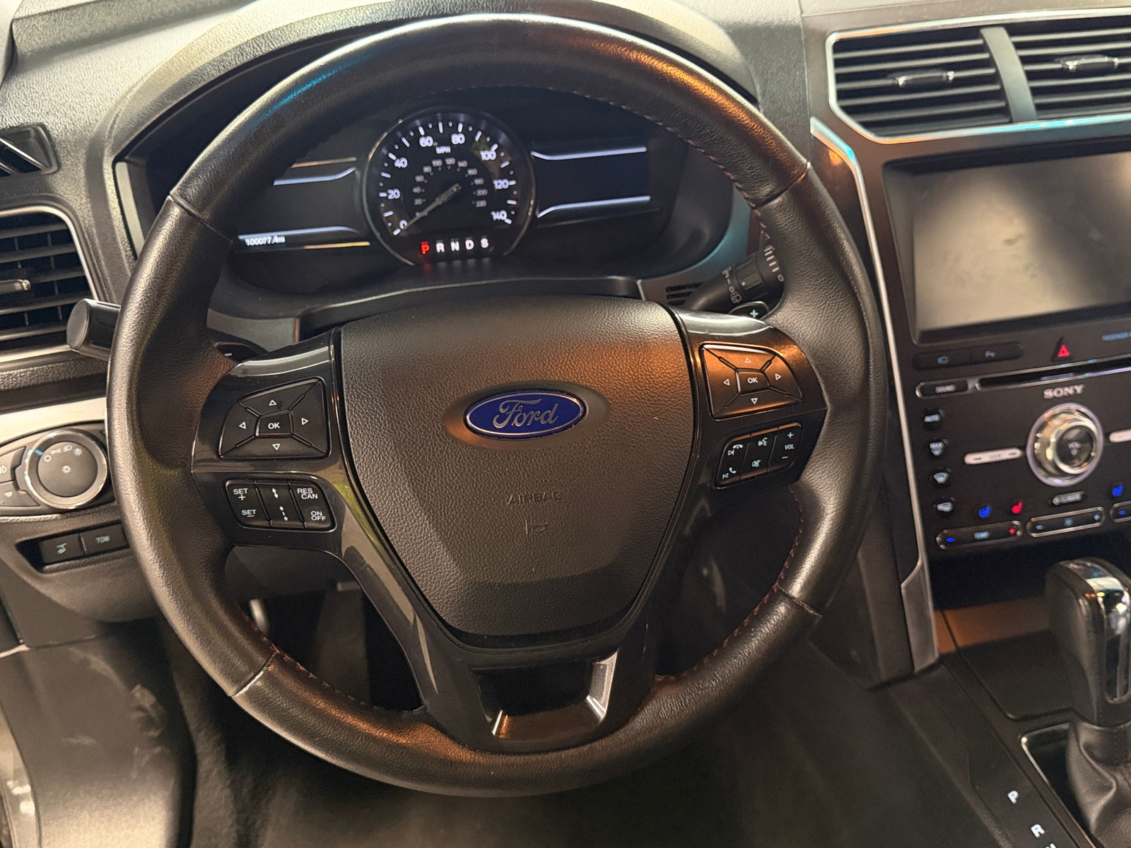 Thumbnail: 2016 Ford Explorer - 4