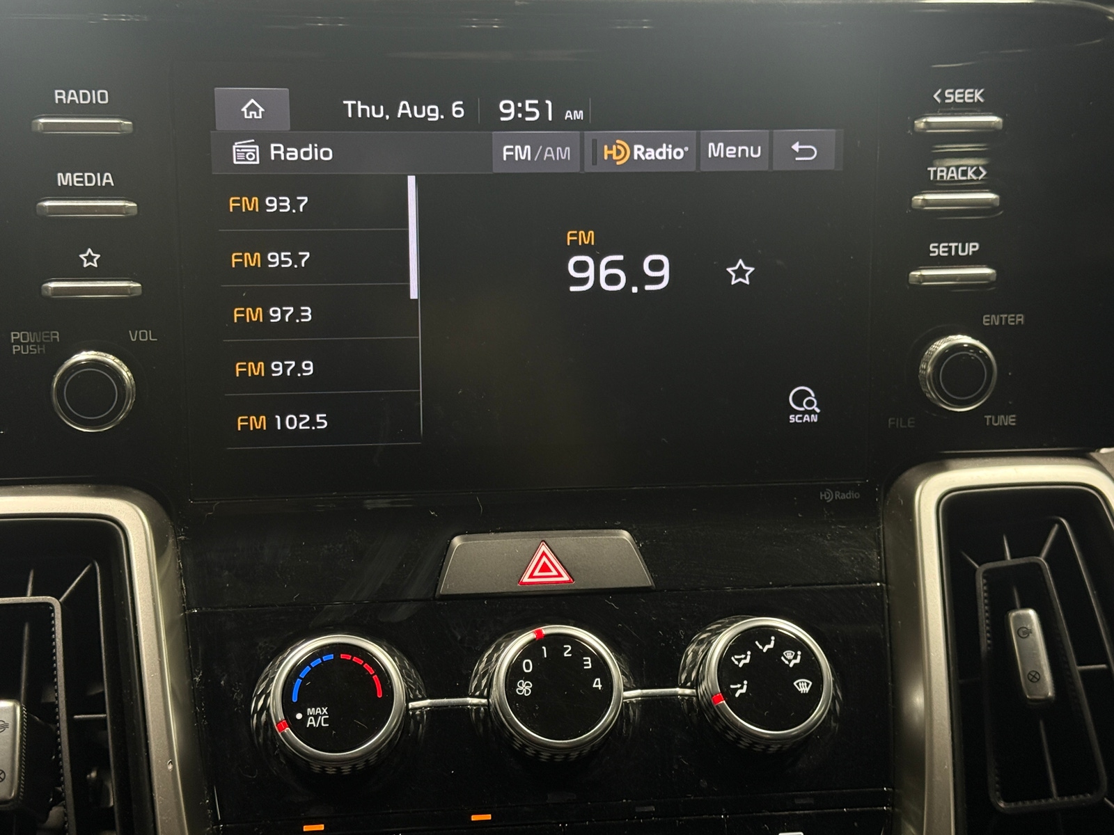 Thumbnail: 2021 Kia Sorento - 4