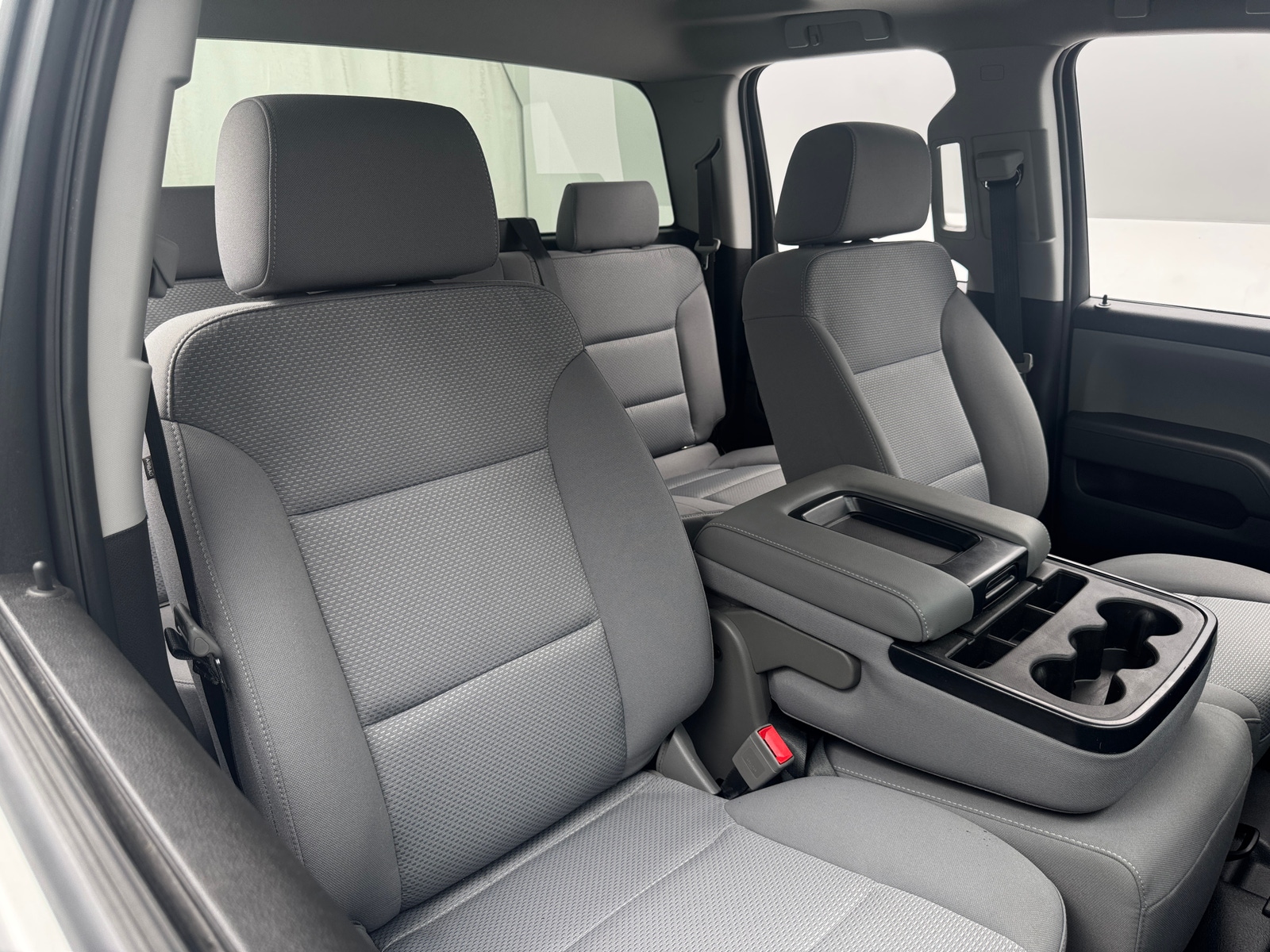 Thumbnail: 2018 Chevrolet Silverado 1500 - 2