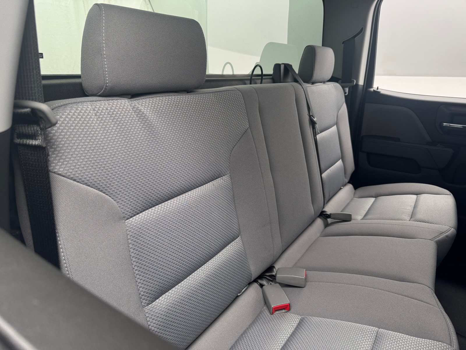 Thumbnail: 2018 Chevrolet Silverado 1500 - 6