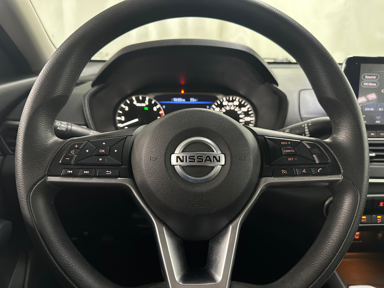 Thumbnail: 2022 Nissan Altima - 5