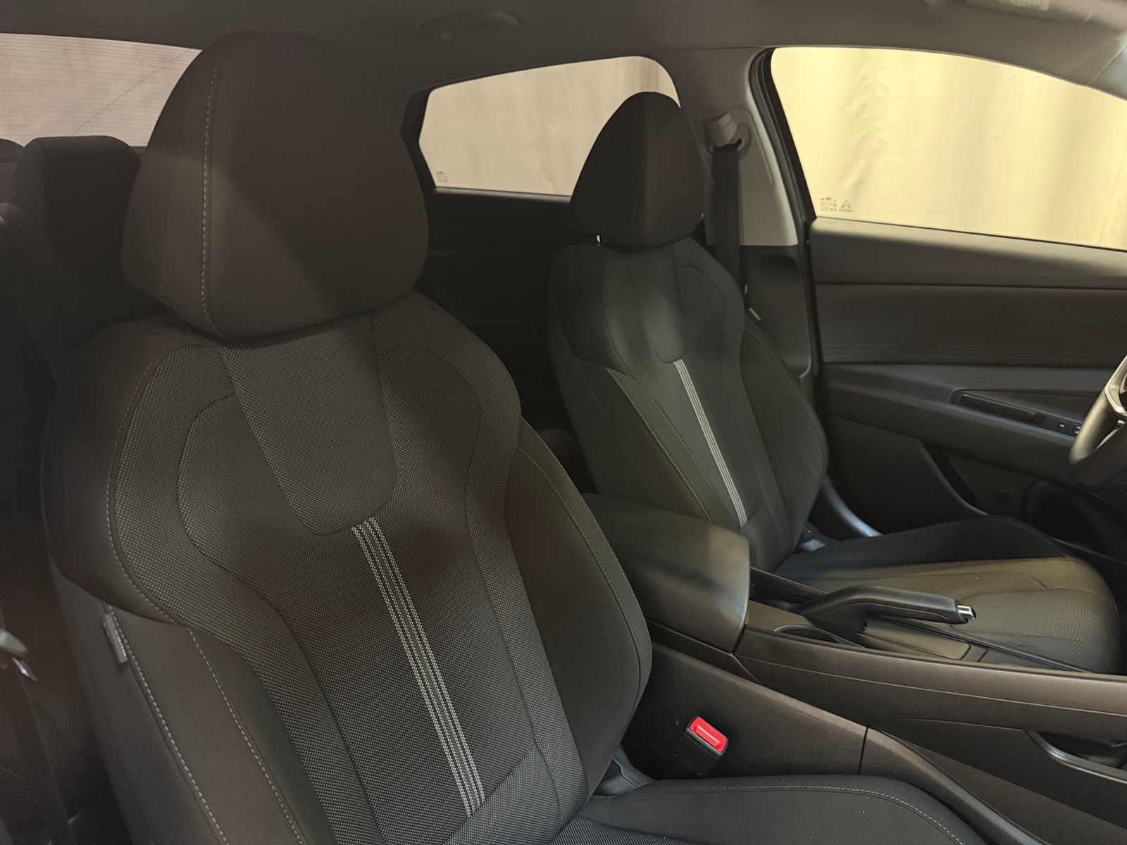 Thumbnail: 2025 Hyundai Elantra - 2