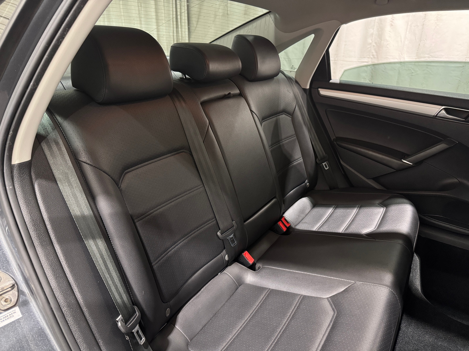 Thumbnail: 2019 Volkswagen Passat - 5