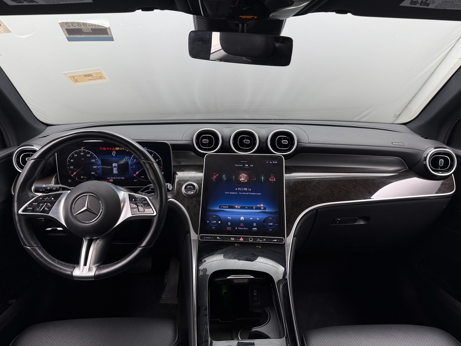 Thumbnail: 2023 Mercedes-Benz GLC - 2