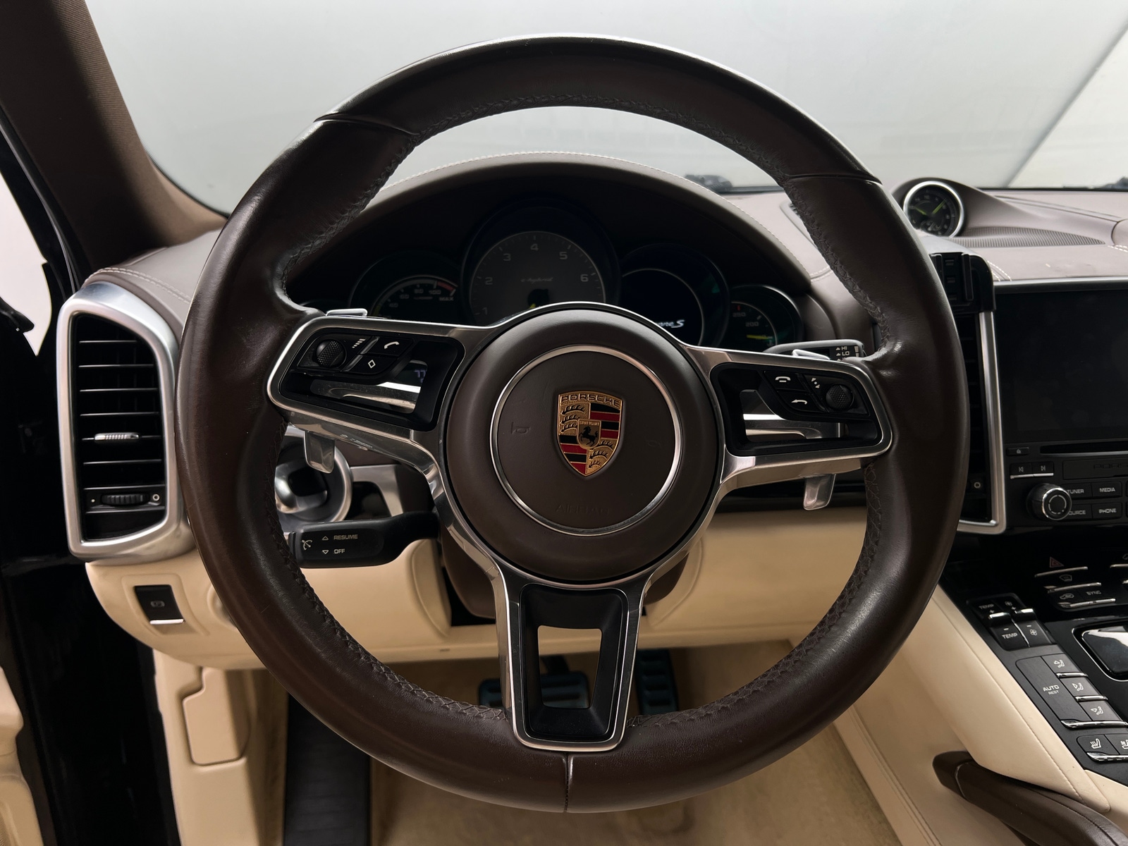 Thumbnail: 2017 Porsche Cayenne - 4