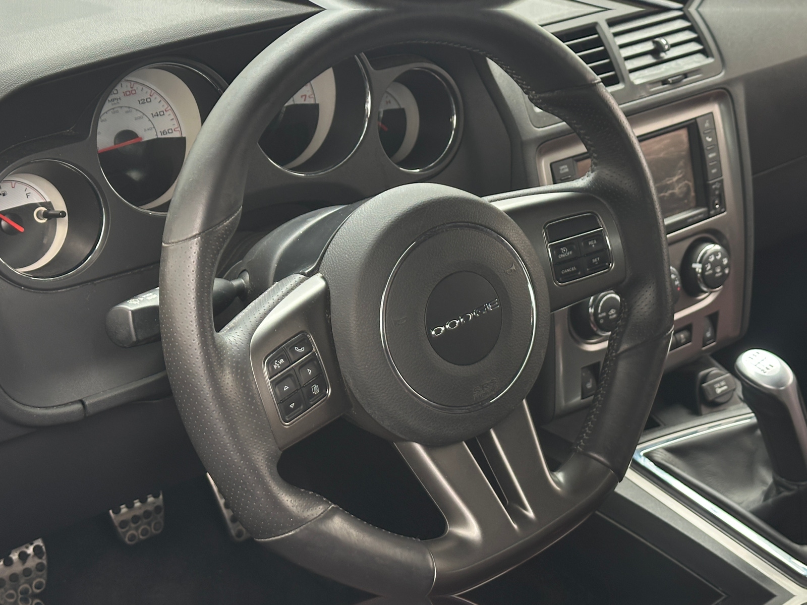 Thumbnail: 2014 Dodge Challenger - 4