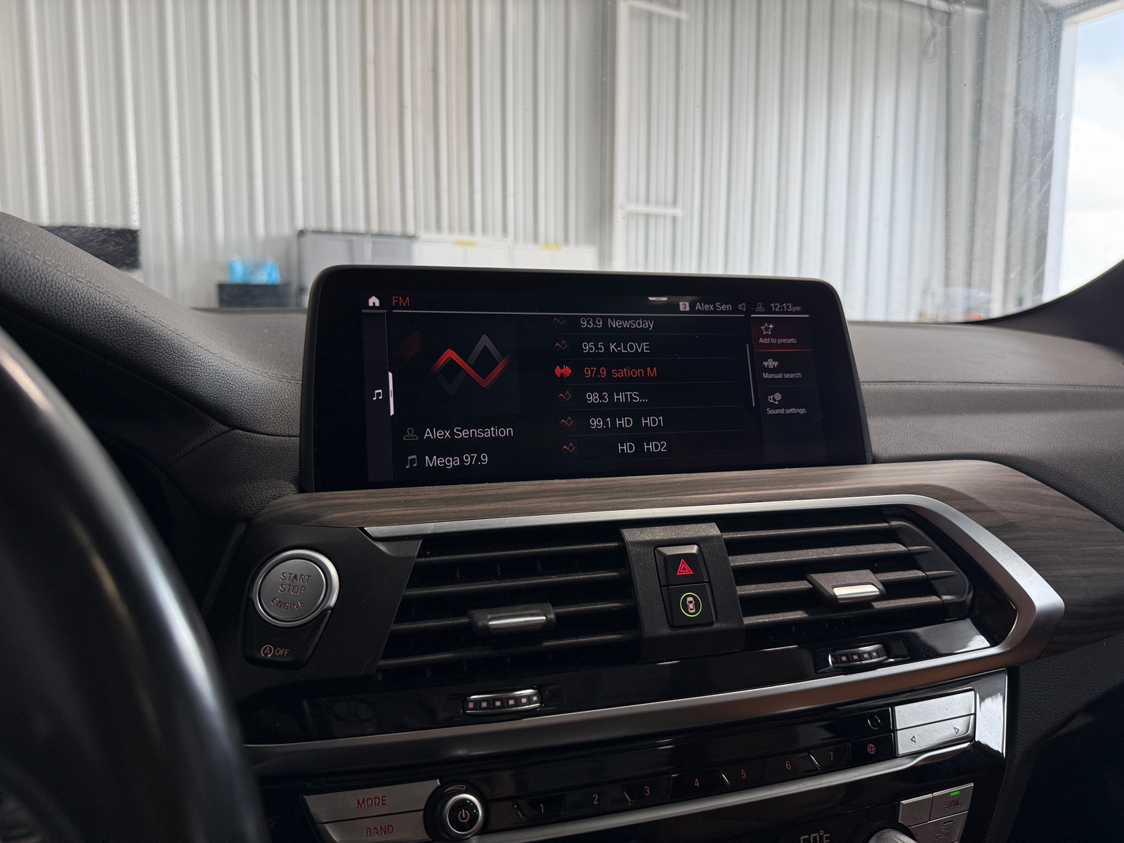 Thumbnail: 2021 BMW X3 - 3