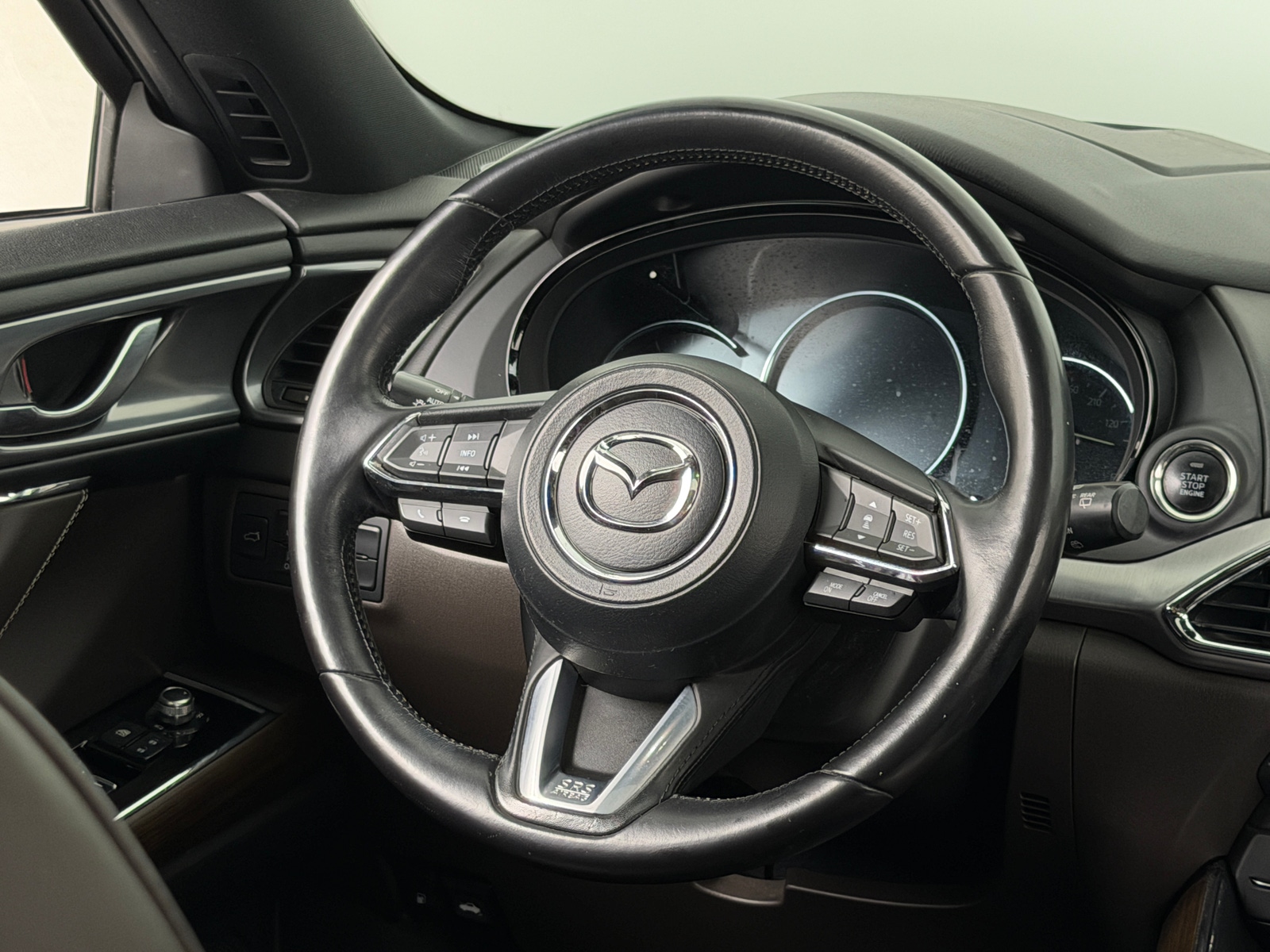 Thumbnail: 2020 Mazda CX-9 - 4