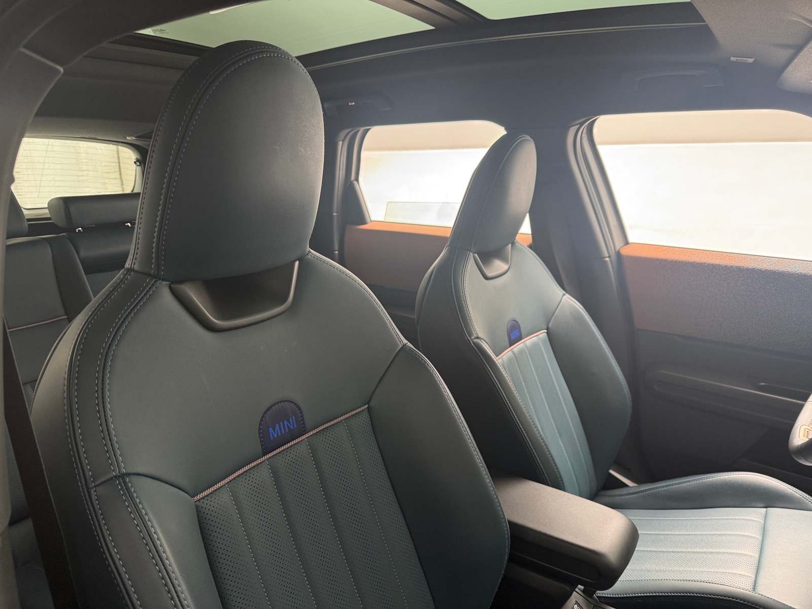 Thumbnail: 2025 MINI Cooper Countryman - 2