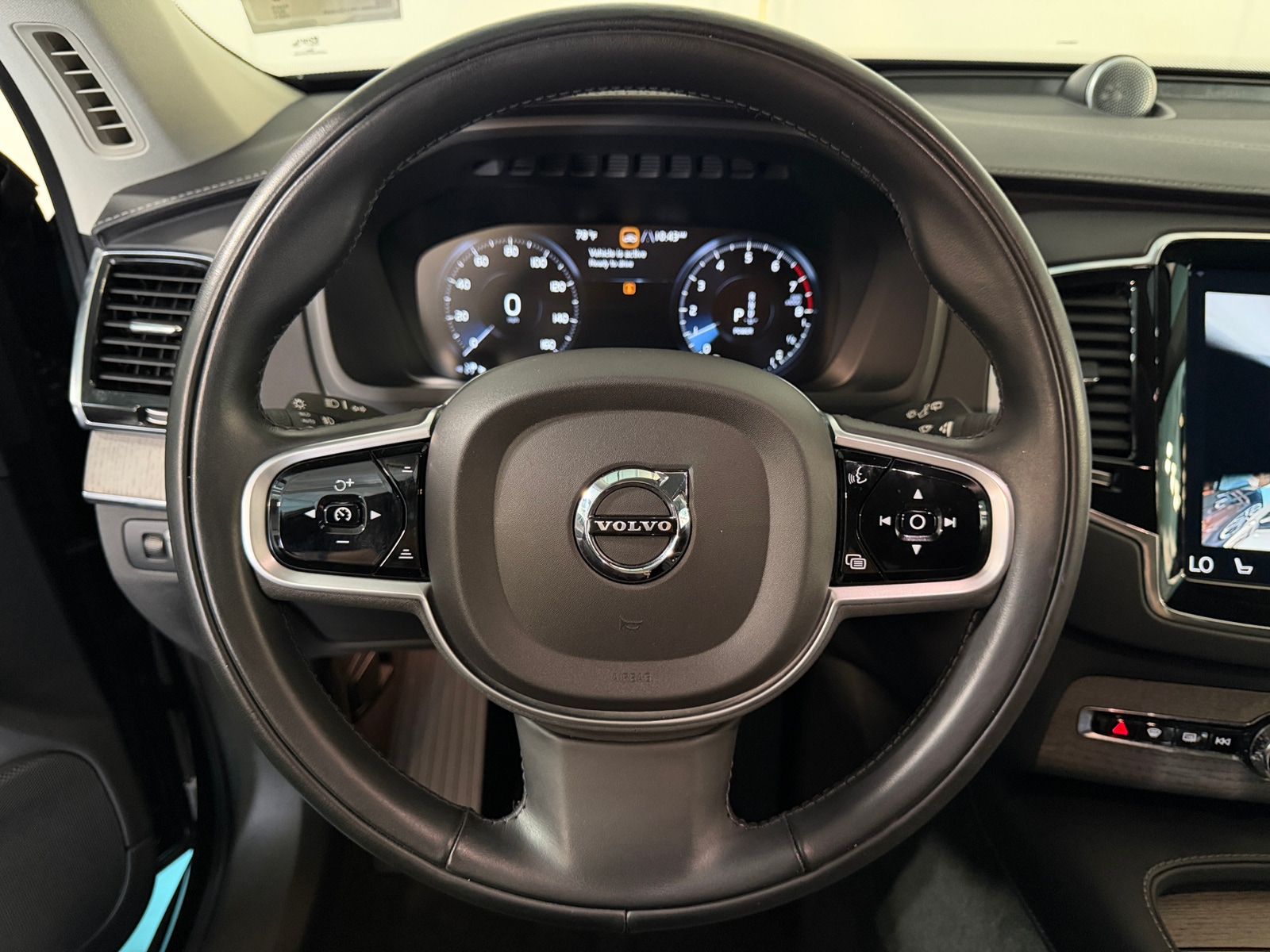 Thumbnail: 2021 Volvo XC90 - 4
