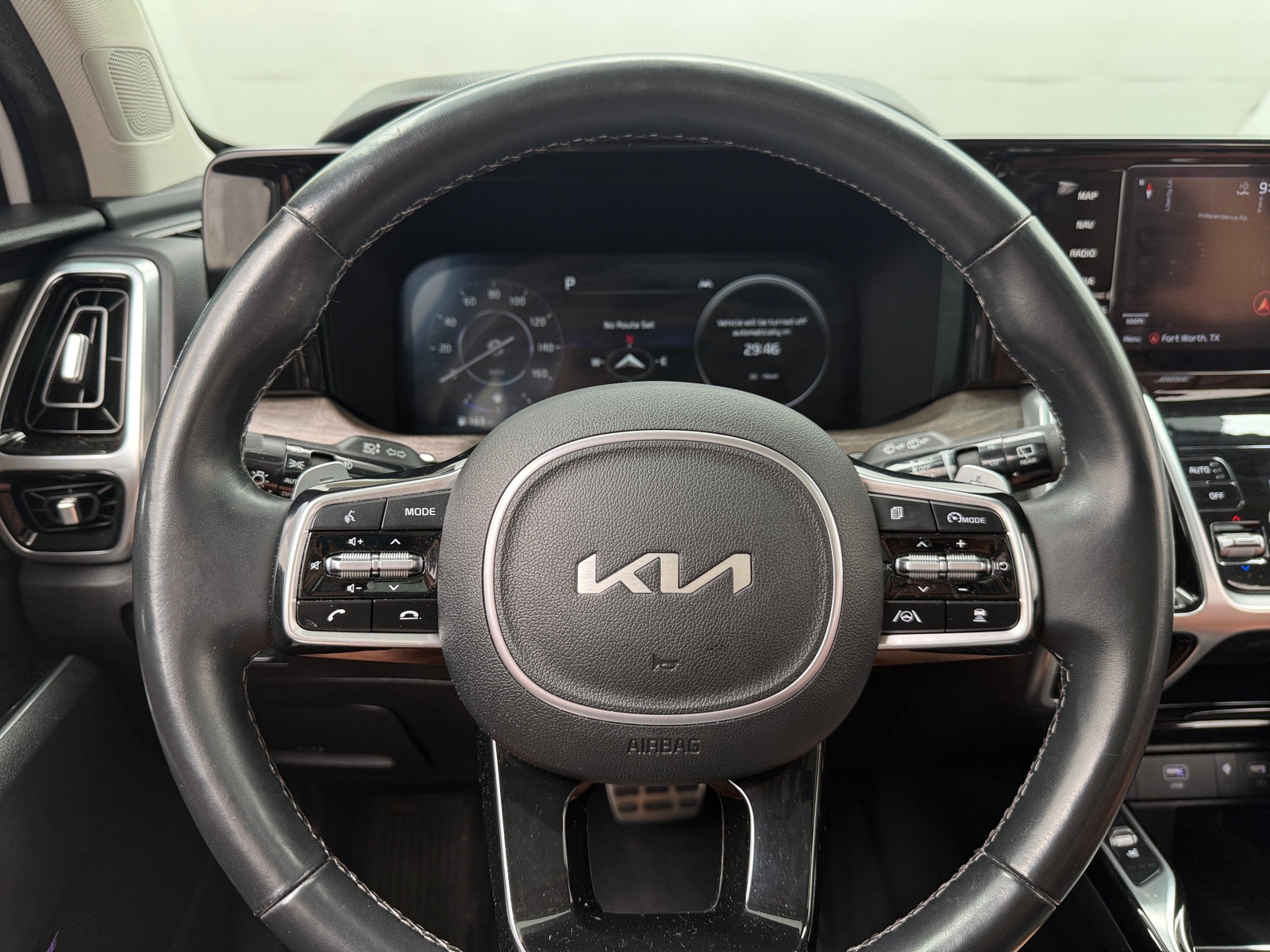 Thumbnail: 2022 Kia Sorento - 4