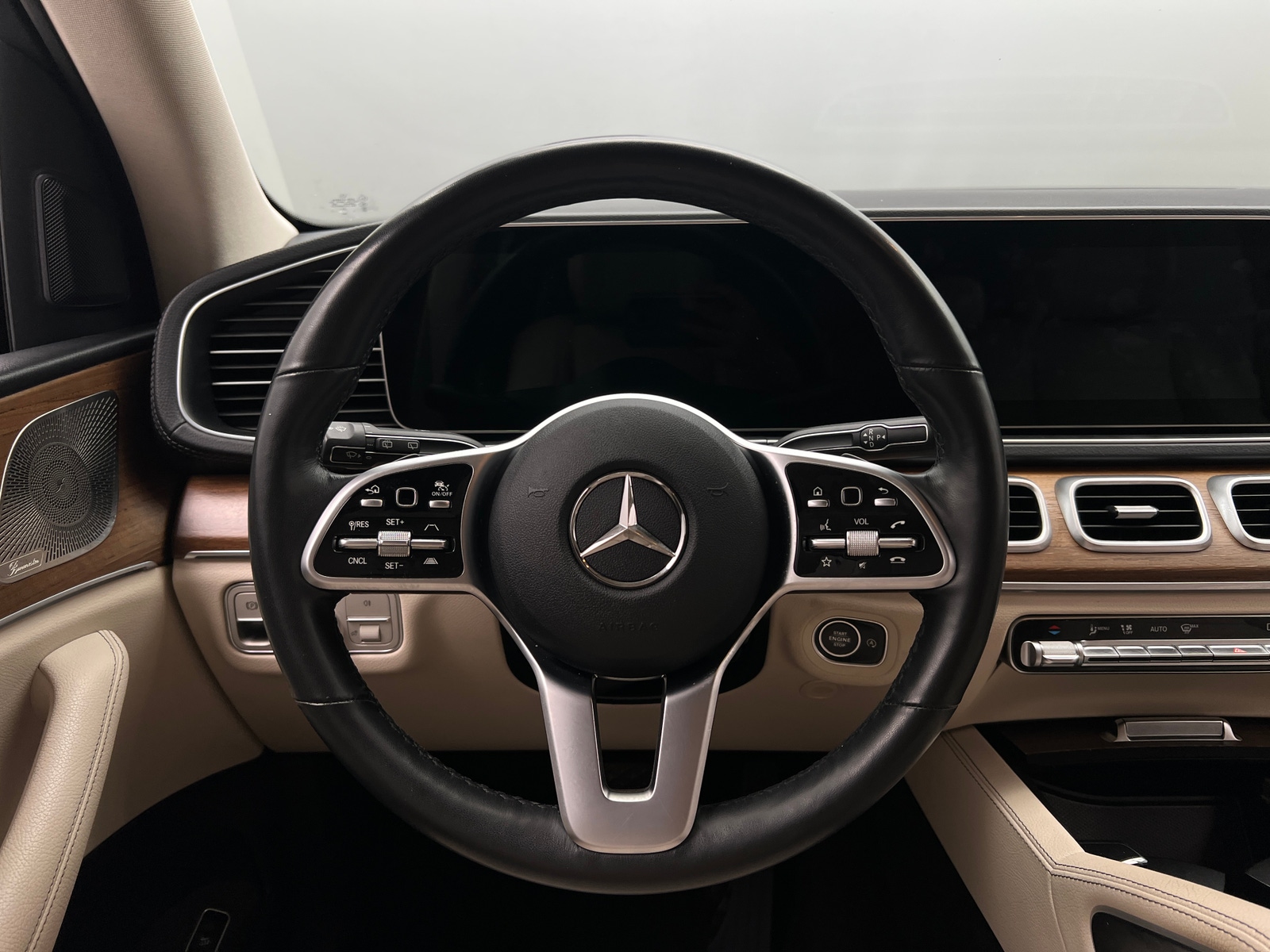 Thumbnail: 2022 Mercedes-Benz GLS - 4