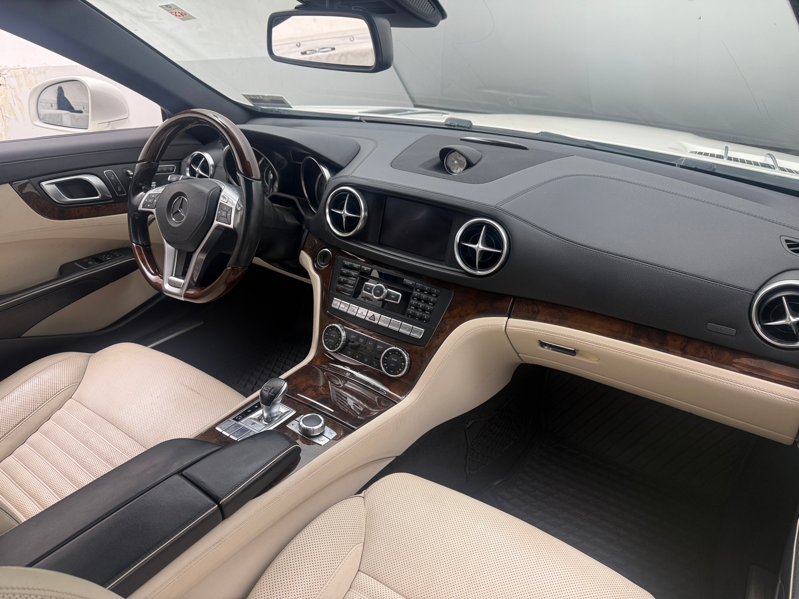 Thumbnail: 2013 Mercedes-Benz SL-Class - 2