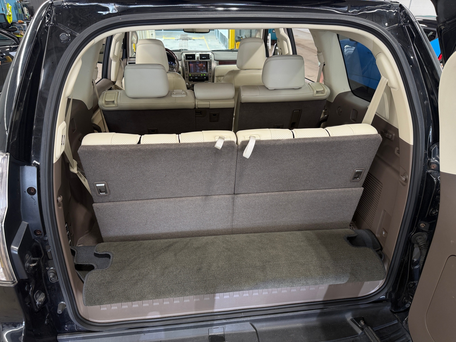 Thumbnail: 2014 Lexus GX - 6