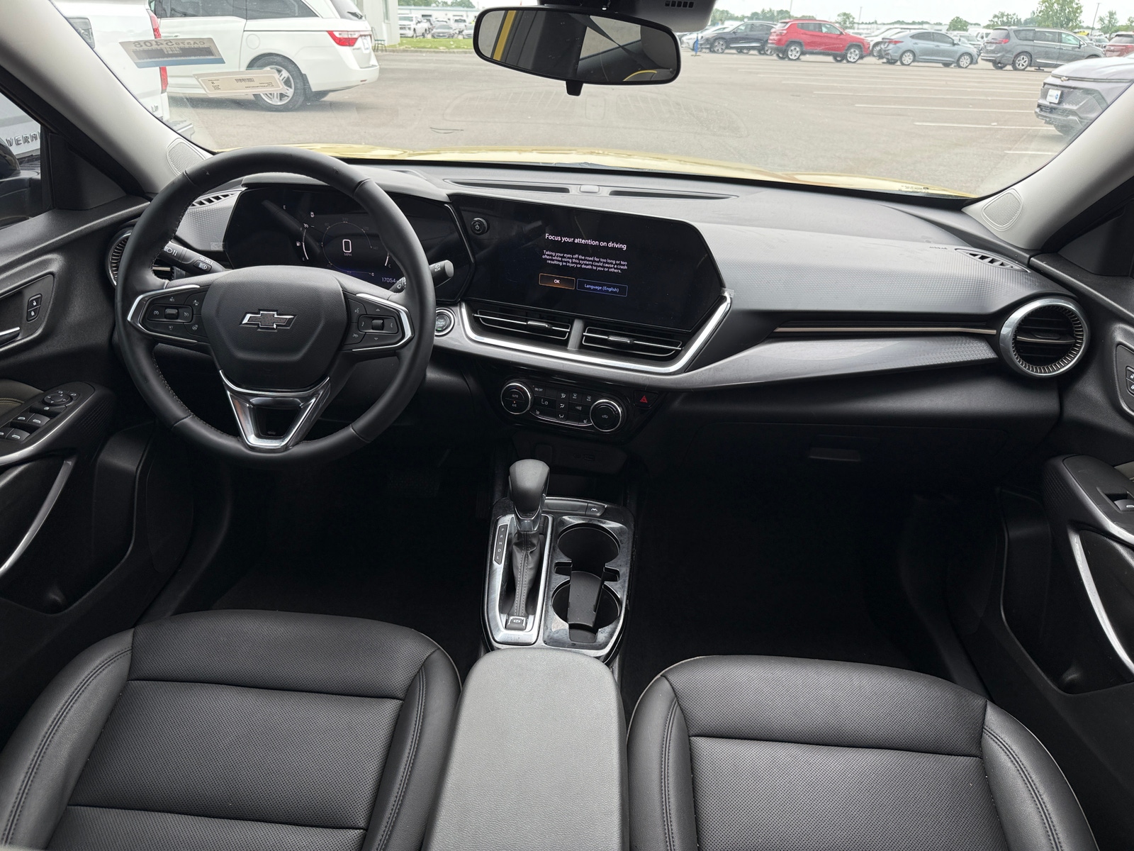 Thumbnail: 2025 Chevrolet Trax - 2