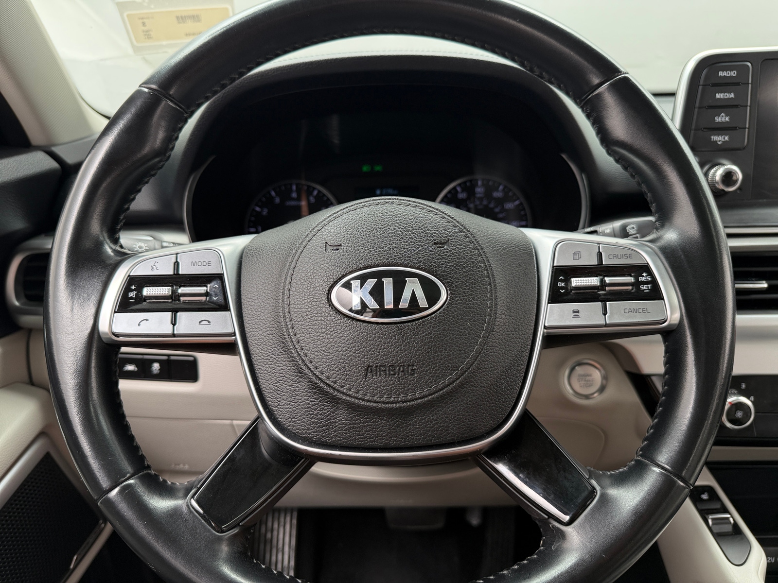 Thumbnail: 2021 Kia Telluride - 4