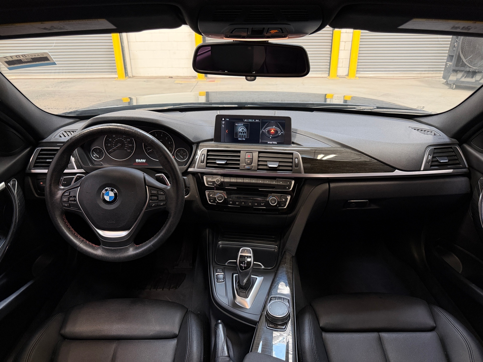Thumbnail: 2018 BMW 3 Series - 2