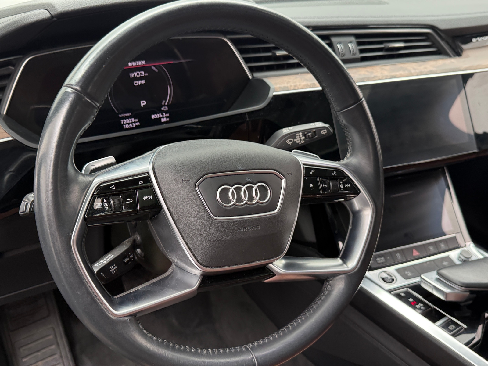 Thumbnail: 2021 Audi e-tron - 4