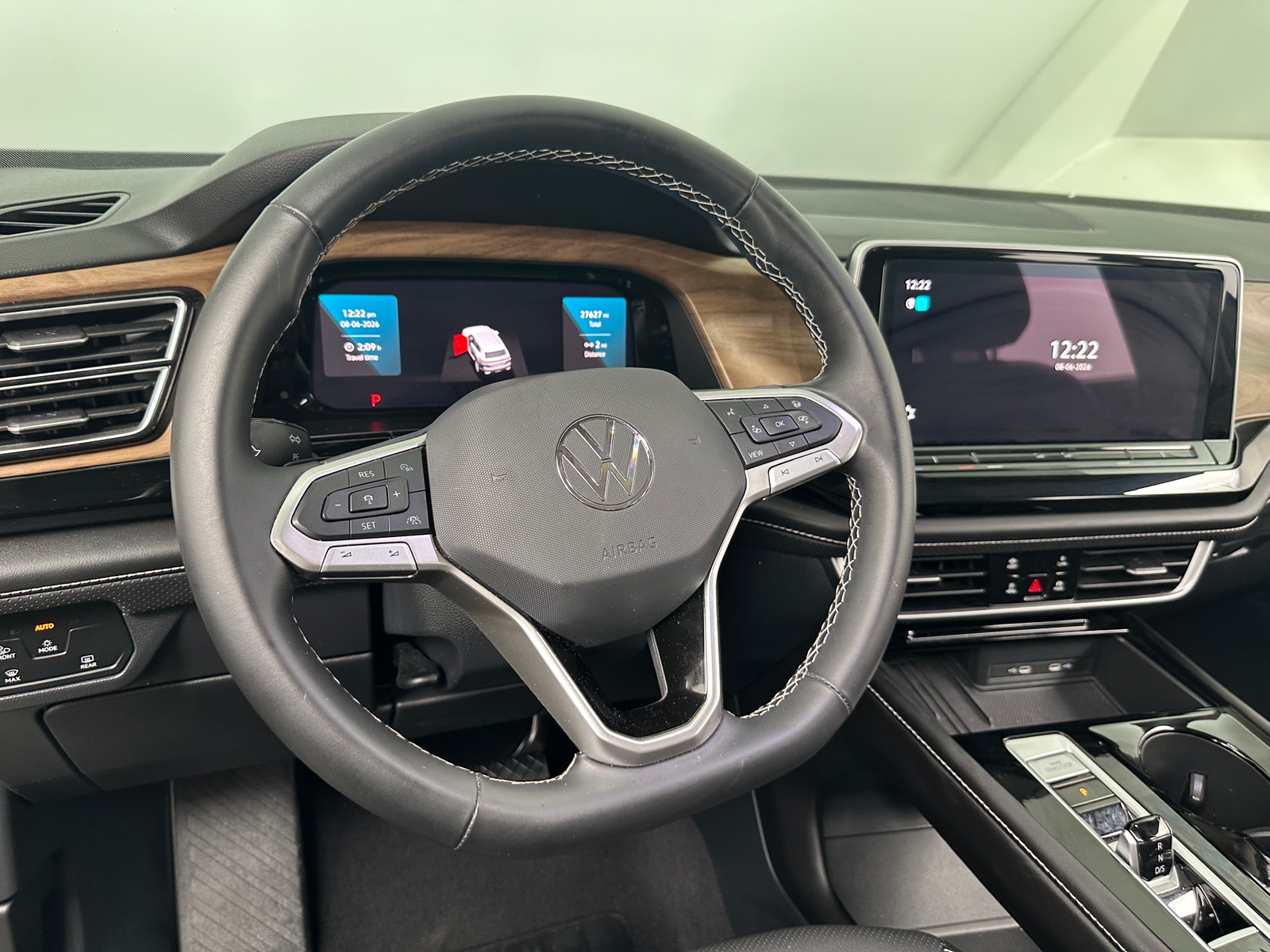 Thumbnail: 2026 Volkswagen Atlas - 4