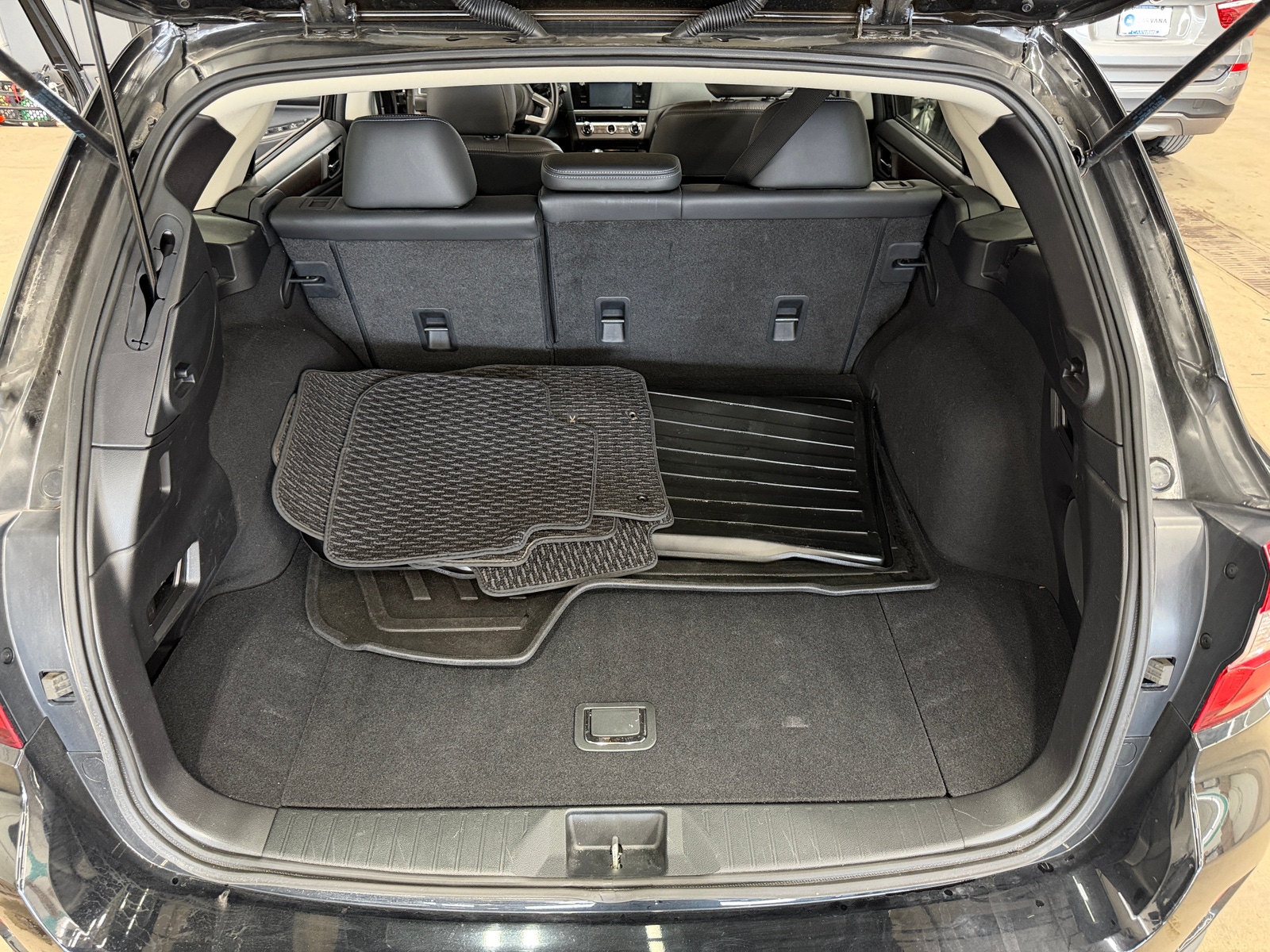Thumbnail: 2015 Subaru Outback - 6