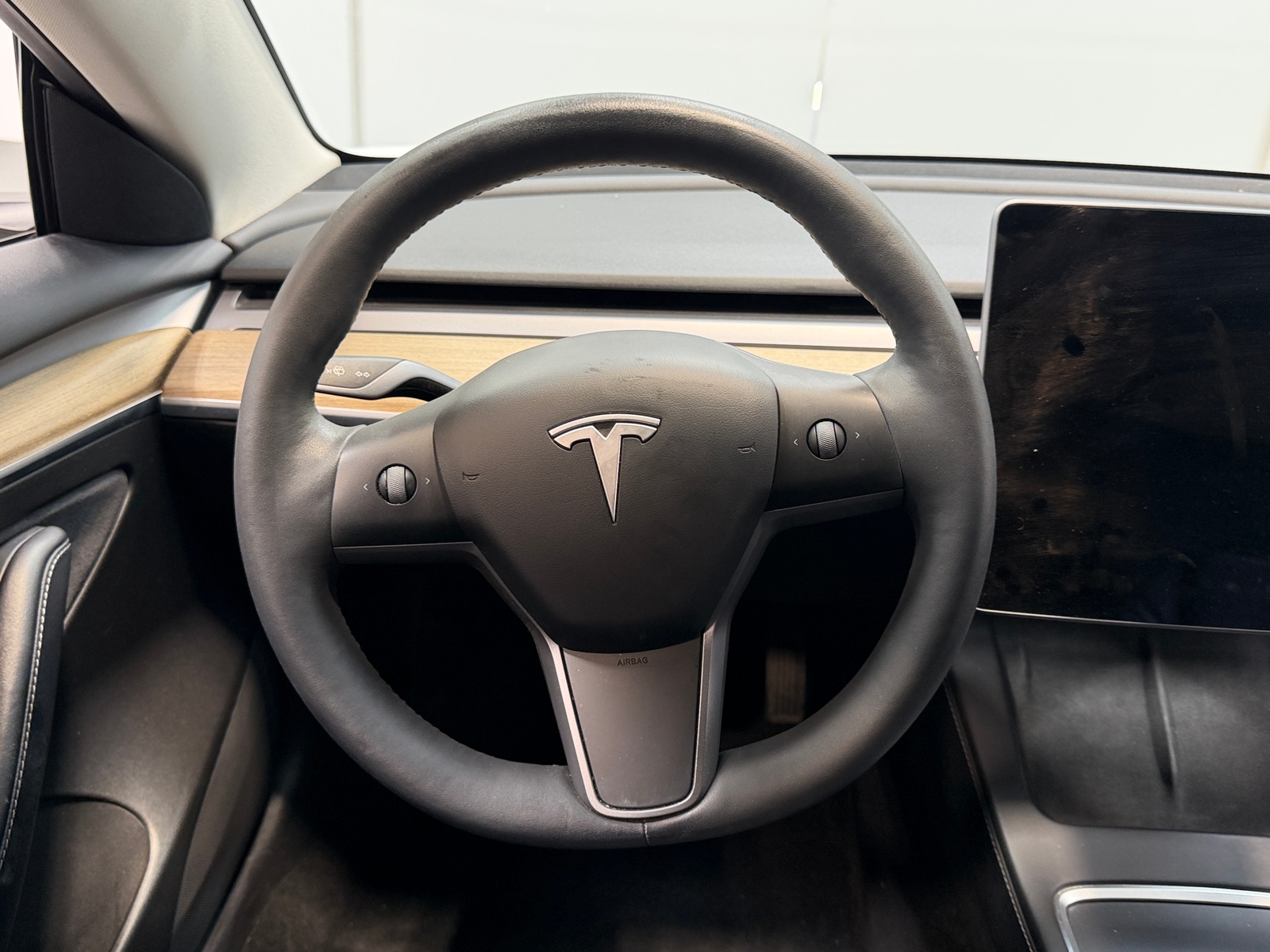 Thumbnail: 2022 Tesla Model 3 - 4