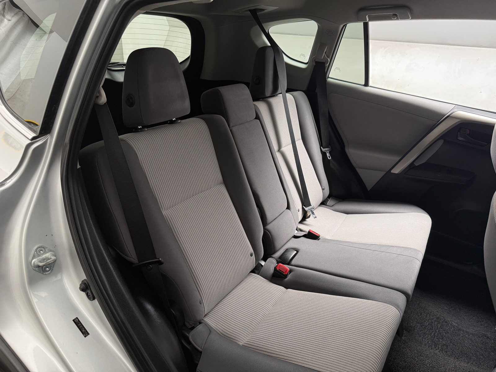 Thumbnail: 2013 Toyota RAV4 - 6