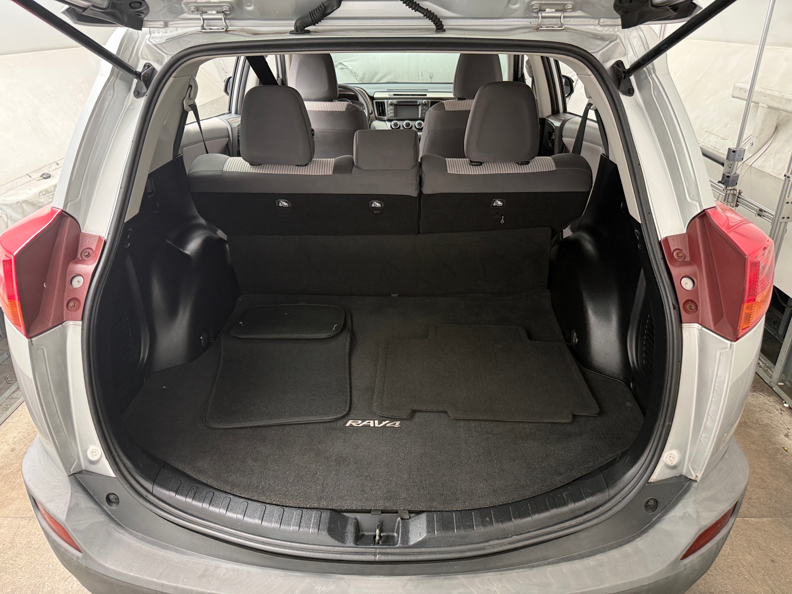 Thumbnail: 2013 Toyota RAV4 - 7