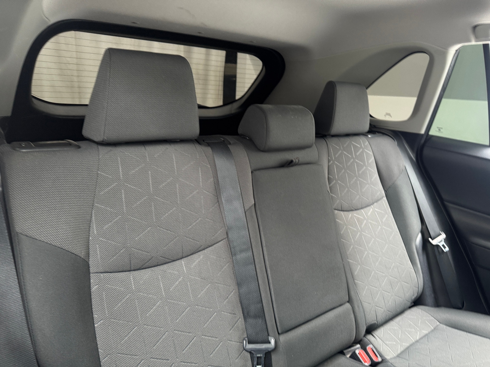 Thumbnail: 2019 Toyota RAV4 - 6