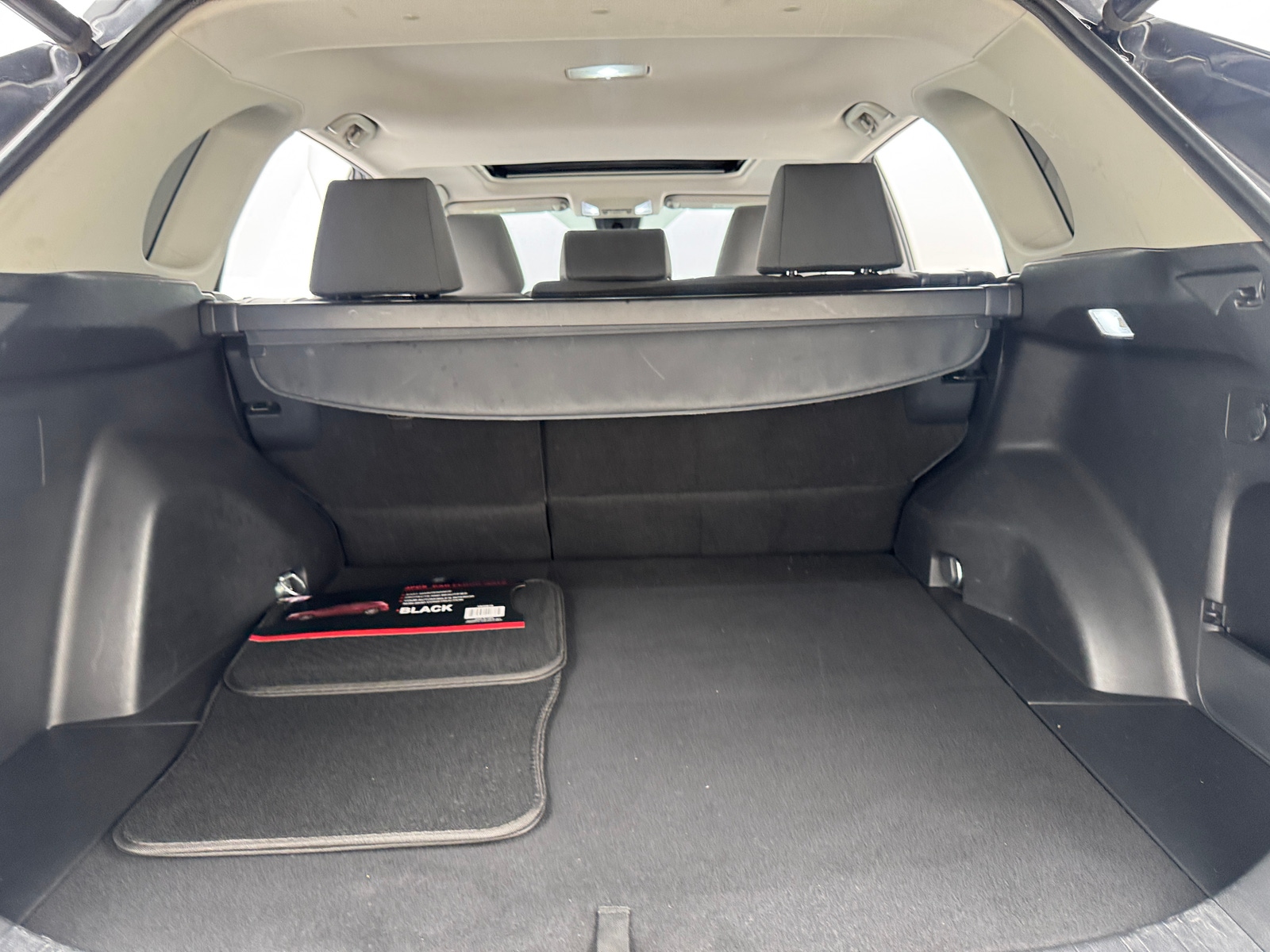 Thumbnail: 2019 Toyota RAV4 - 7