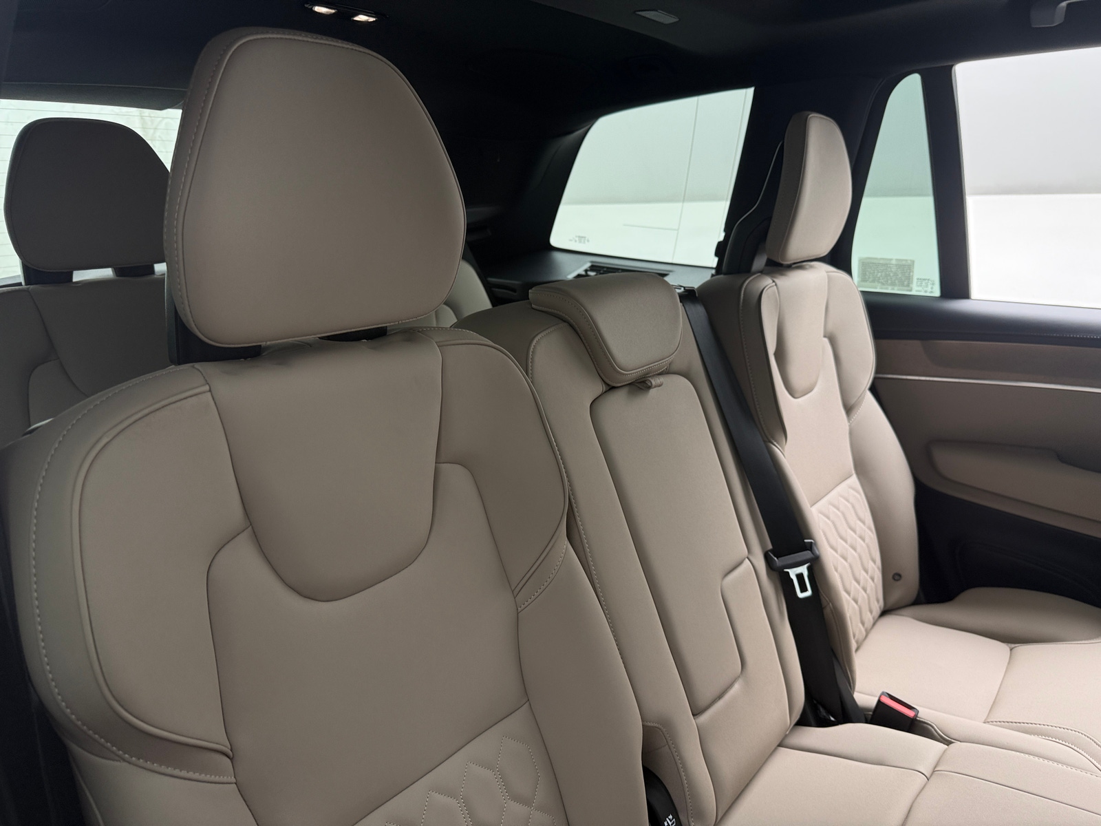 Thumbnail: 2025 Volvo XC90 - 5