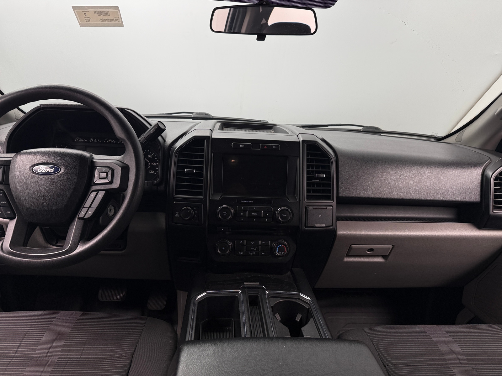 Thumbnail: 2018 Ford Econoline - 3