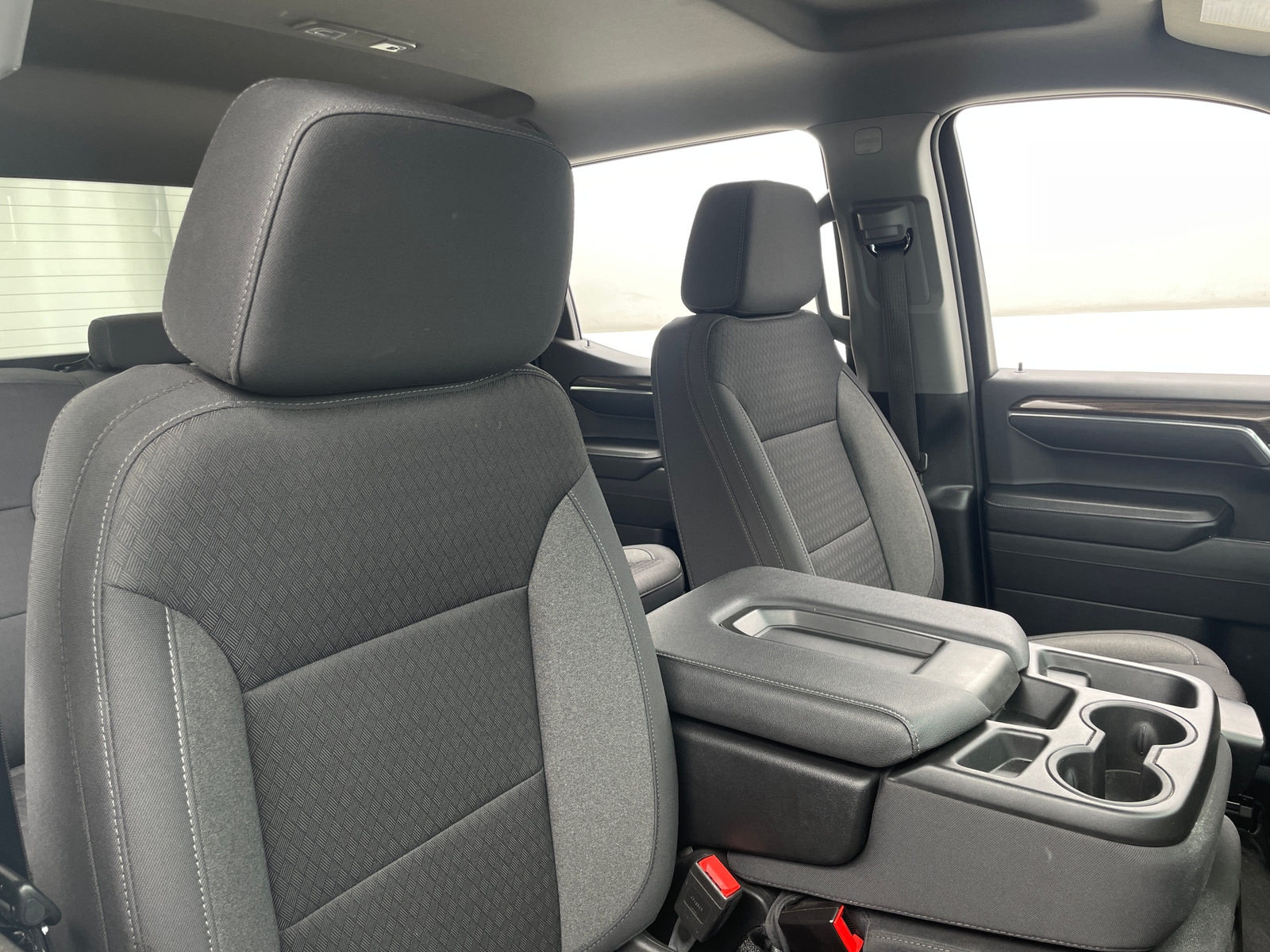 Thumbnail: 2024 Chevrolet Silverado 1500 - 2