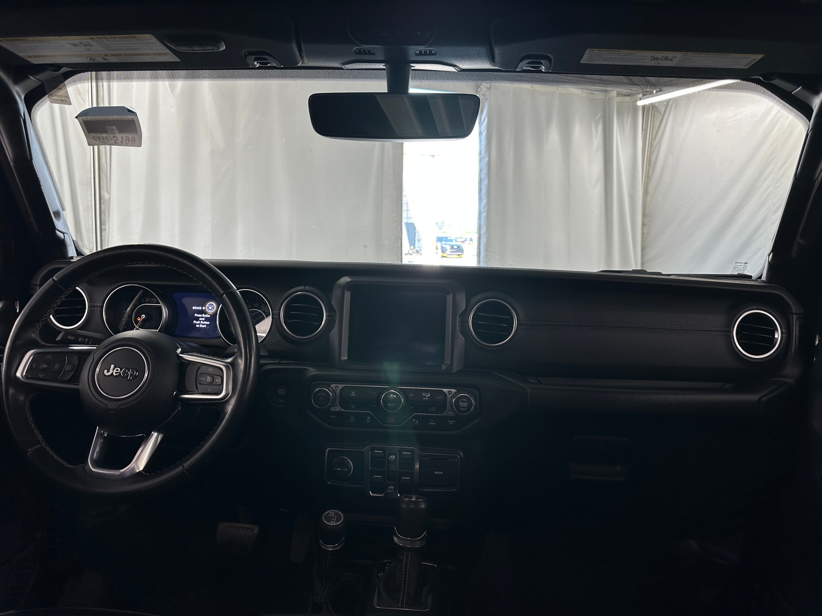Thumbnail: 2020 Jeep Gladiator - 2