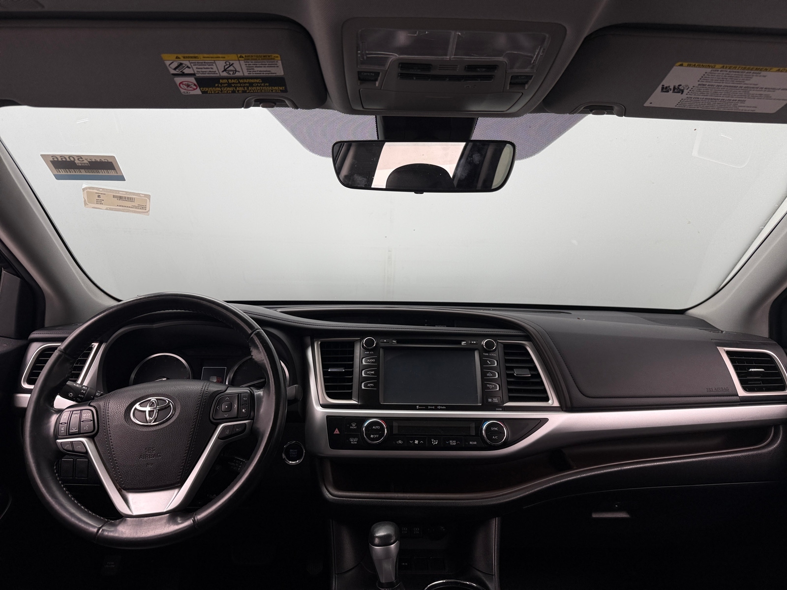 Thumbnail: 2019 Toyota Highlander - 2