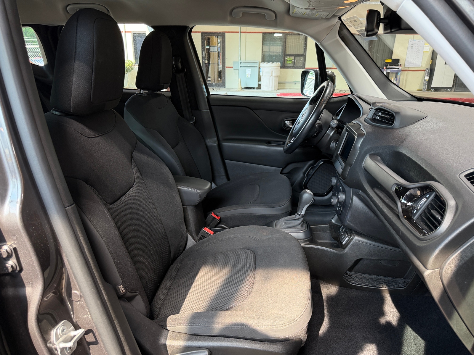 Thumbnail: 2020 Jeep Renegade - 2