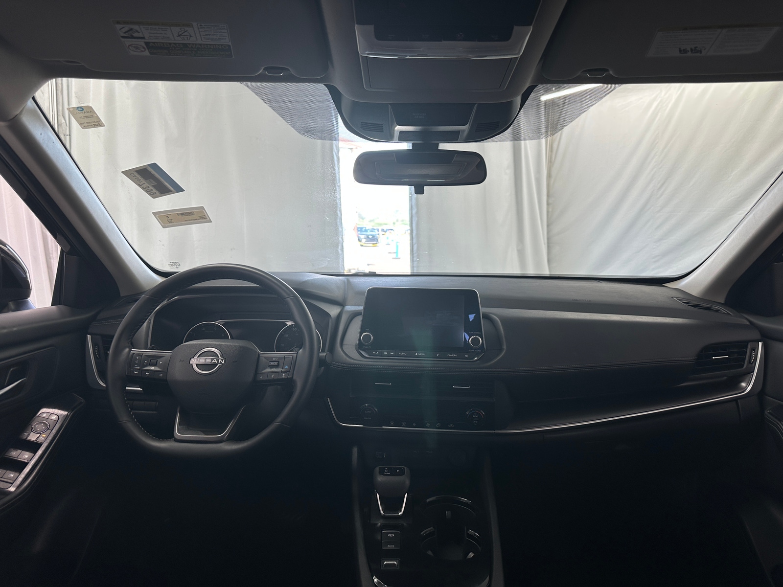 Thumbnail: 2025 Nissan Rogue - 3