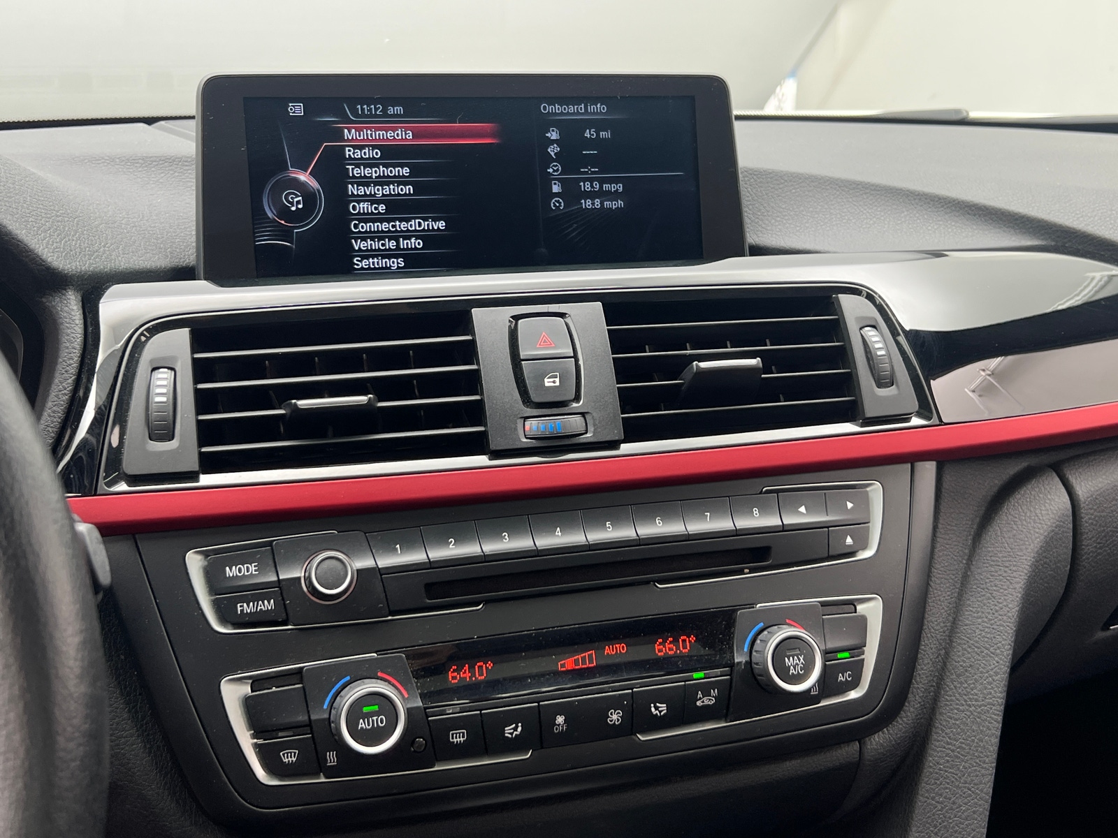Thumbnail: 2014 BMW 3 Series - 3