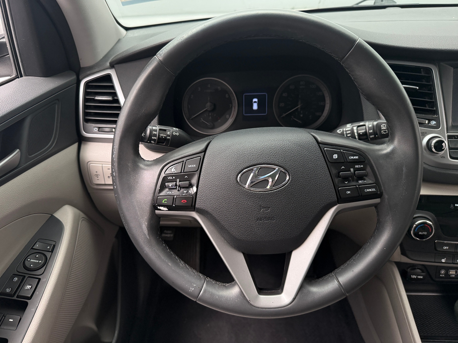 Thumbnail: 2018 Hyundai Tucson - 5