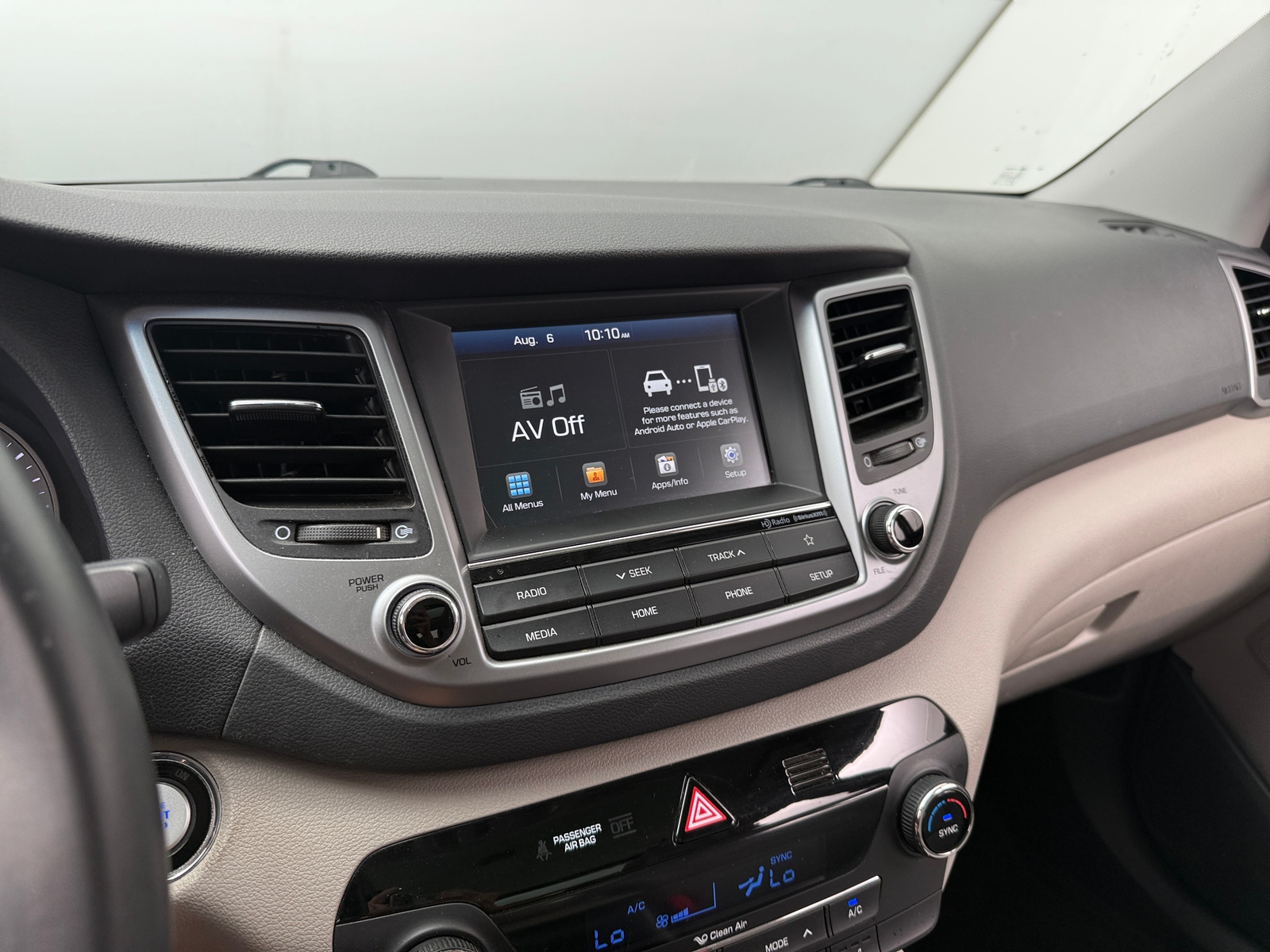 Thumbnail: 2018 Hyundai Tucson - 4
