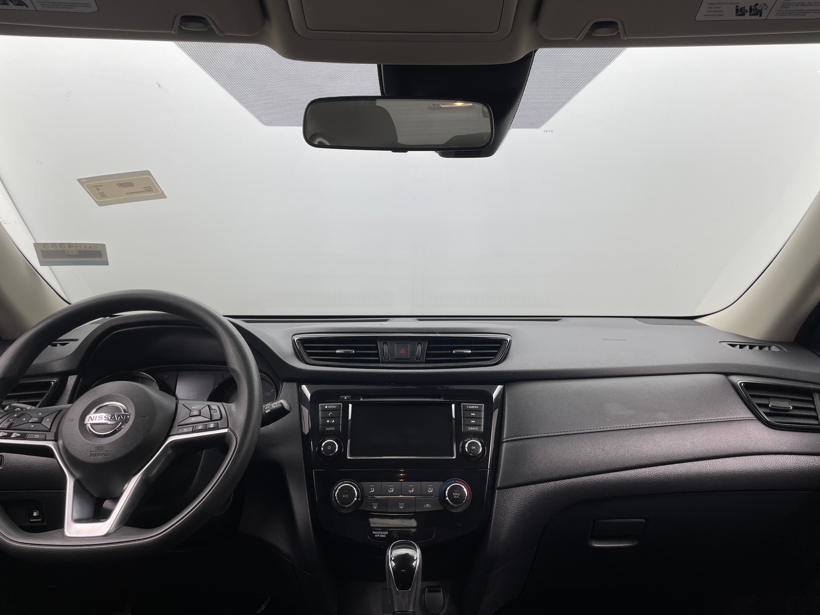 Thumbnail: 2019 Nissan Rogue - 3