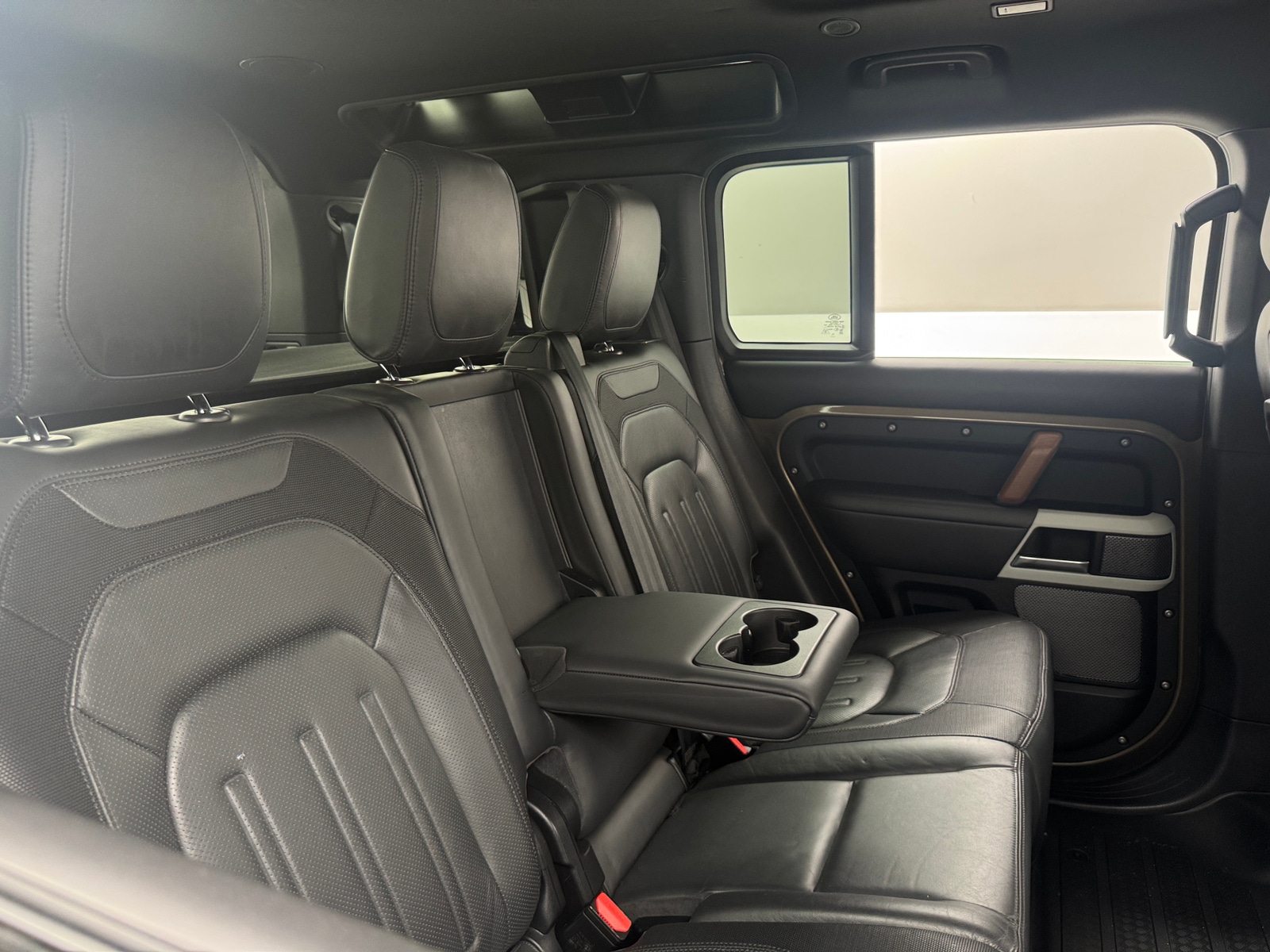 Thumbnail: 2021 Land Rover Defender - 5