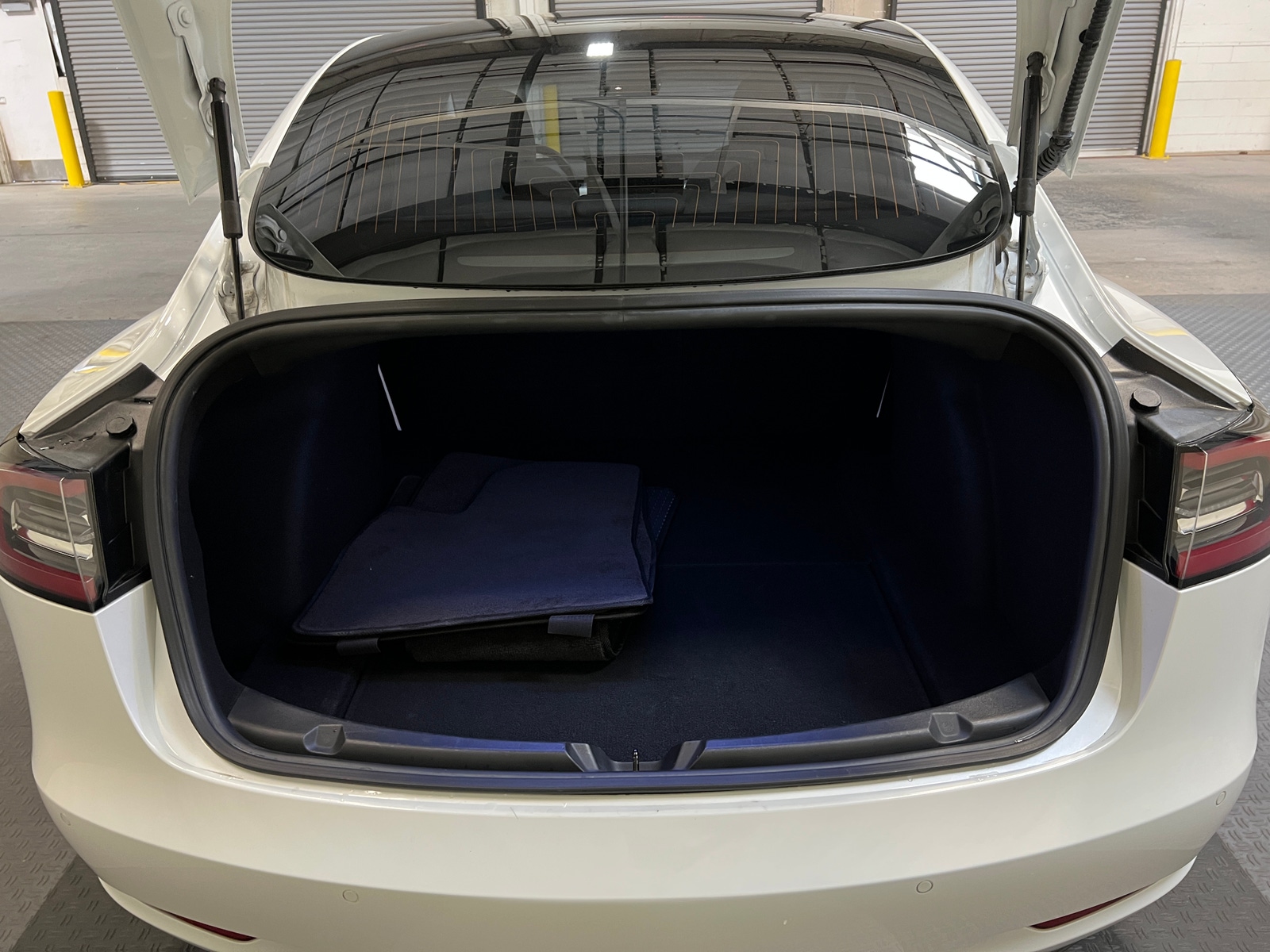 Thumbnail: 2019 Tesla Model 3 - 6