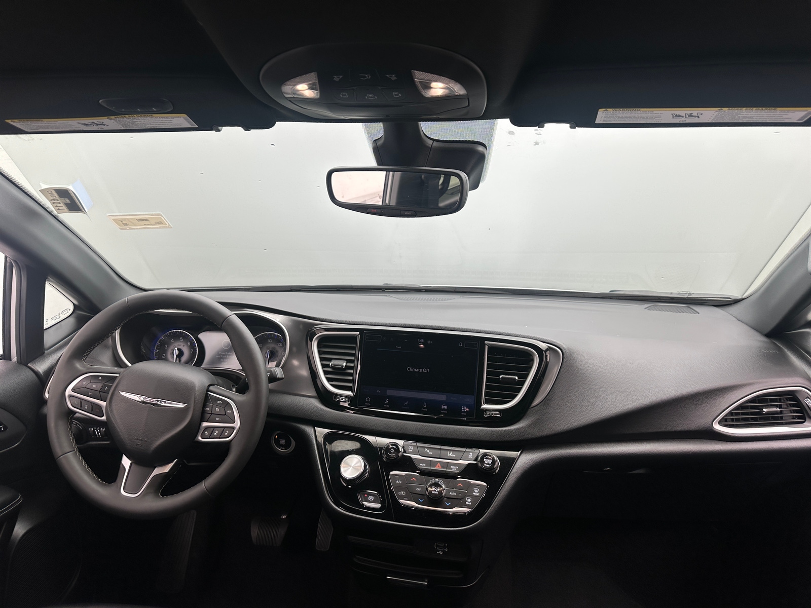 Thumbnail: 2026 Chrysler Pacifica - 2