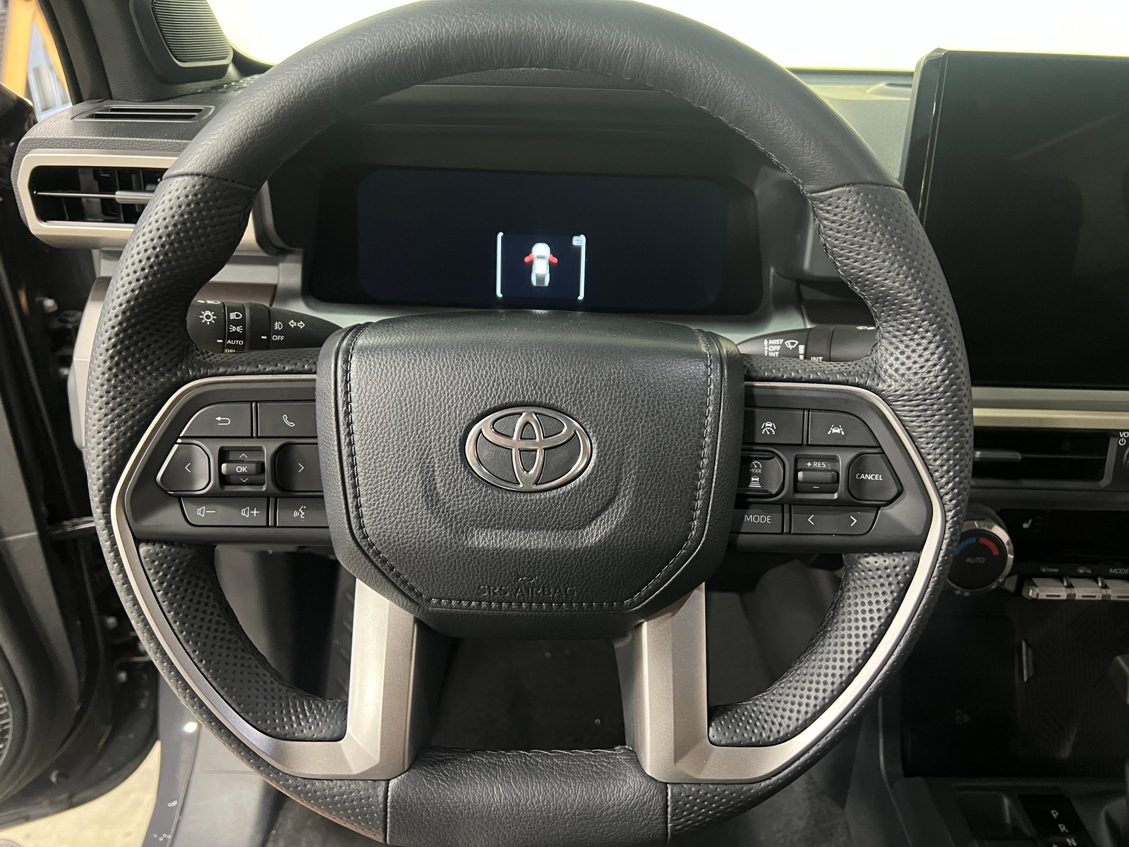 Thumbnail: 2024 Toyota Tacoma - 5