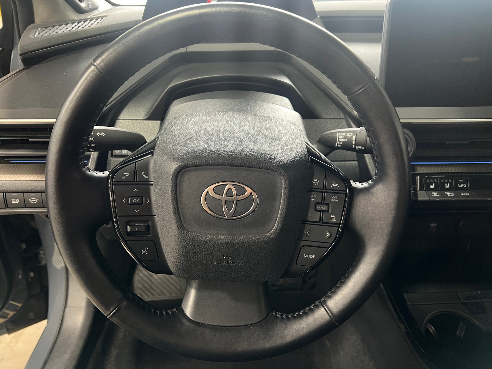 Thumbnail: 2024 Toyota Prius - 4