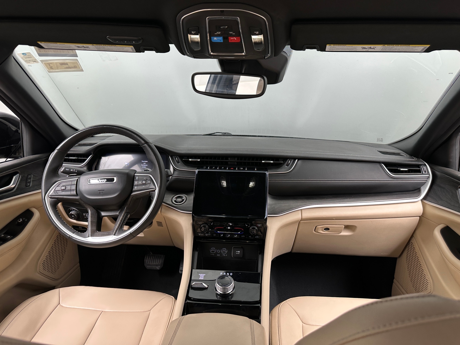 Thumbnail: 2023 Jeep Grand Cherokee L - 2